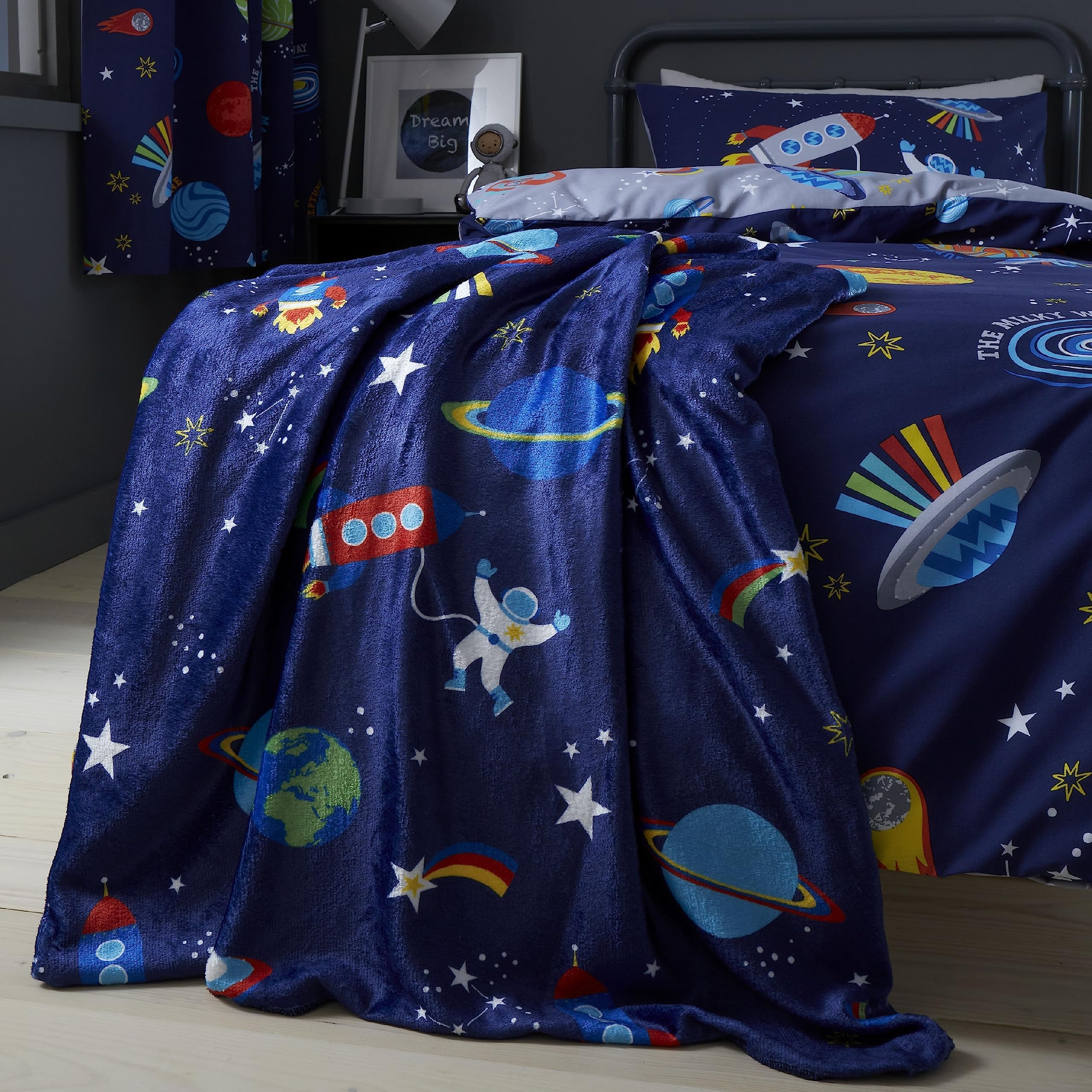 Lost In Space Cosy Fleece 130x170cm Blanket Throw Blue