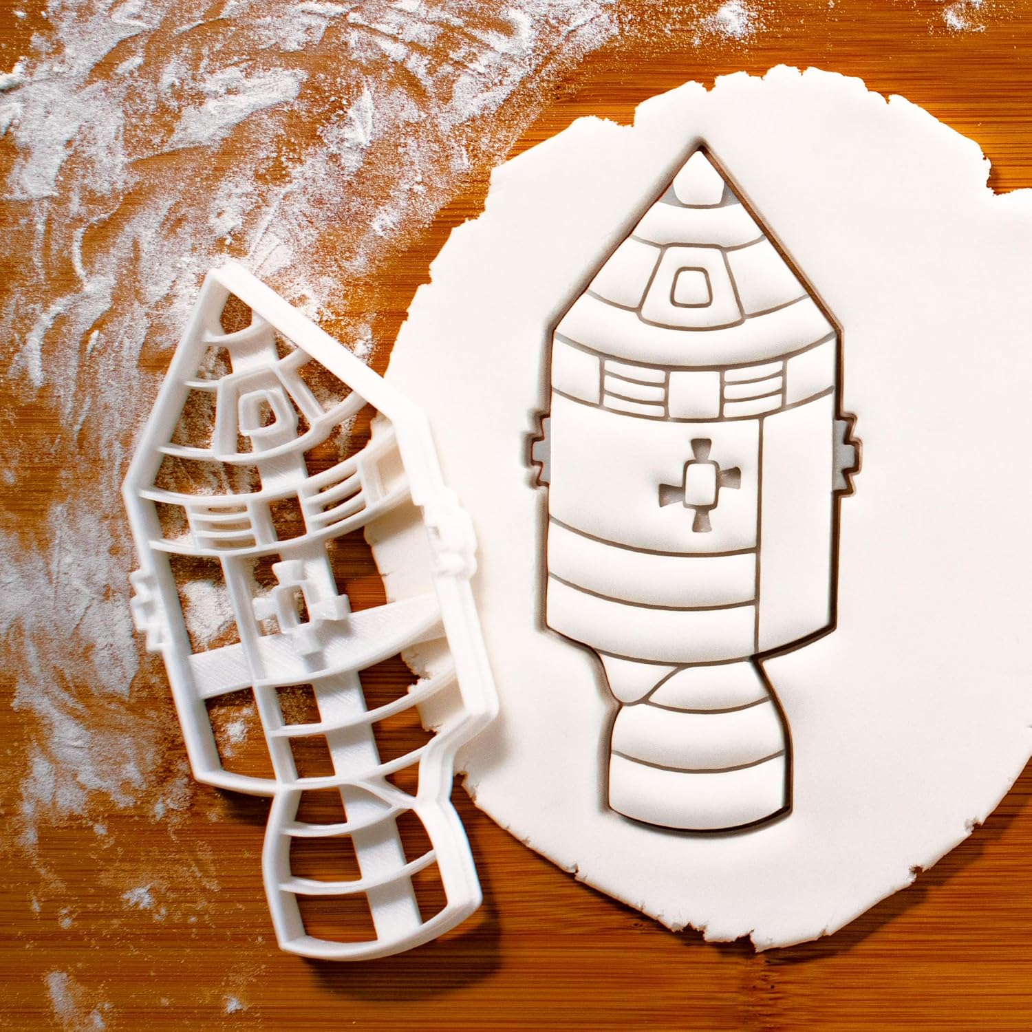 Set of 2 Spacecraft Stack Cookie Cutters (Space Command and Service Module and Lunar Module), 2 pieces - Bakerlogy