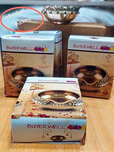Miniatura 3 de Latón Diya Kuber Diya - Lámpara de aceite de Puja india hecha a mano, diseño grabado Diya para Diwali Pooja Diwali Regalo 2.5 (6)