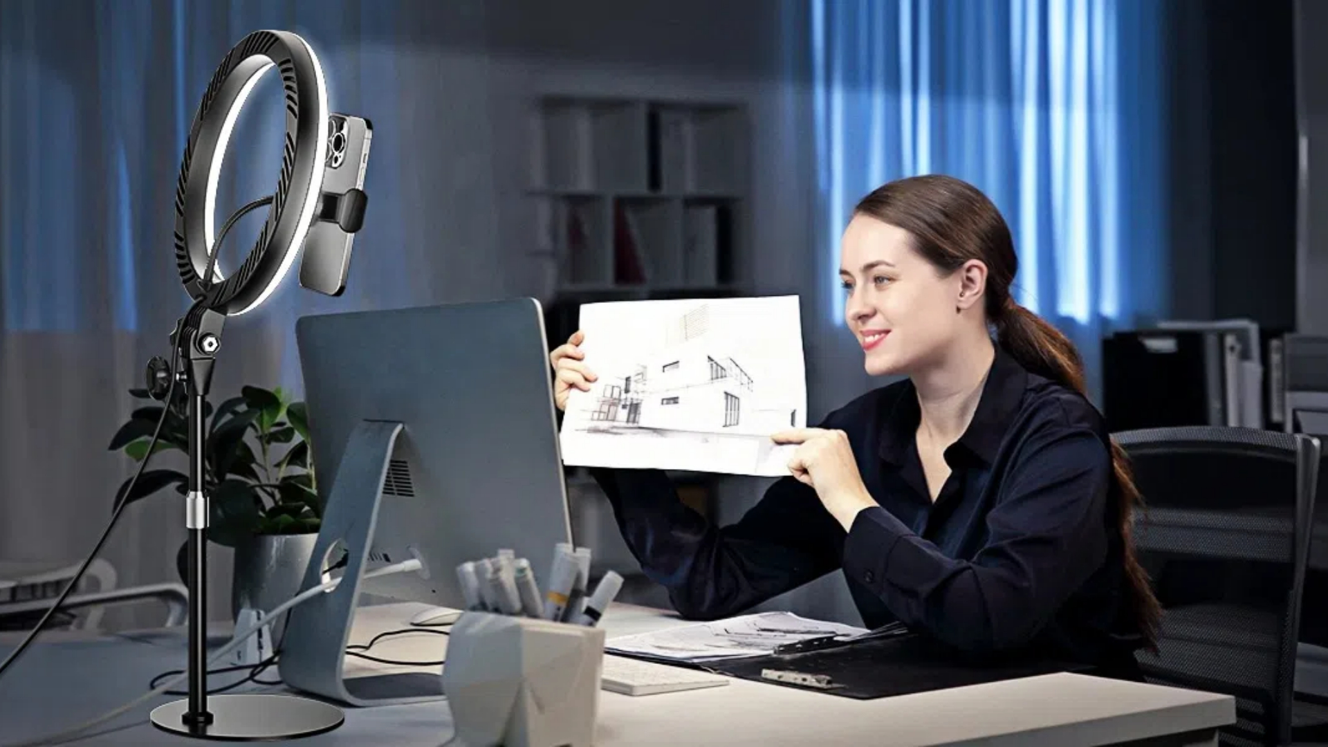 JANDEI LED Ringlicht 26cm Mit Stativ - RGB & Dimmbar Für Selfies