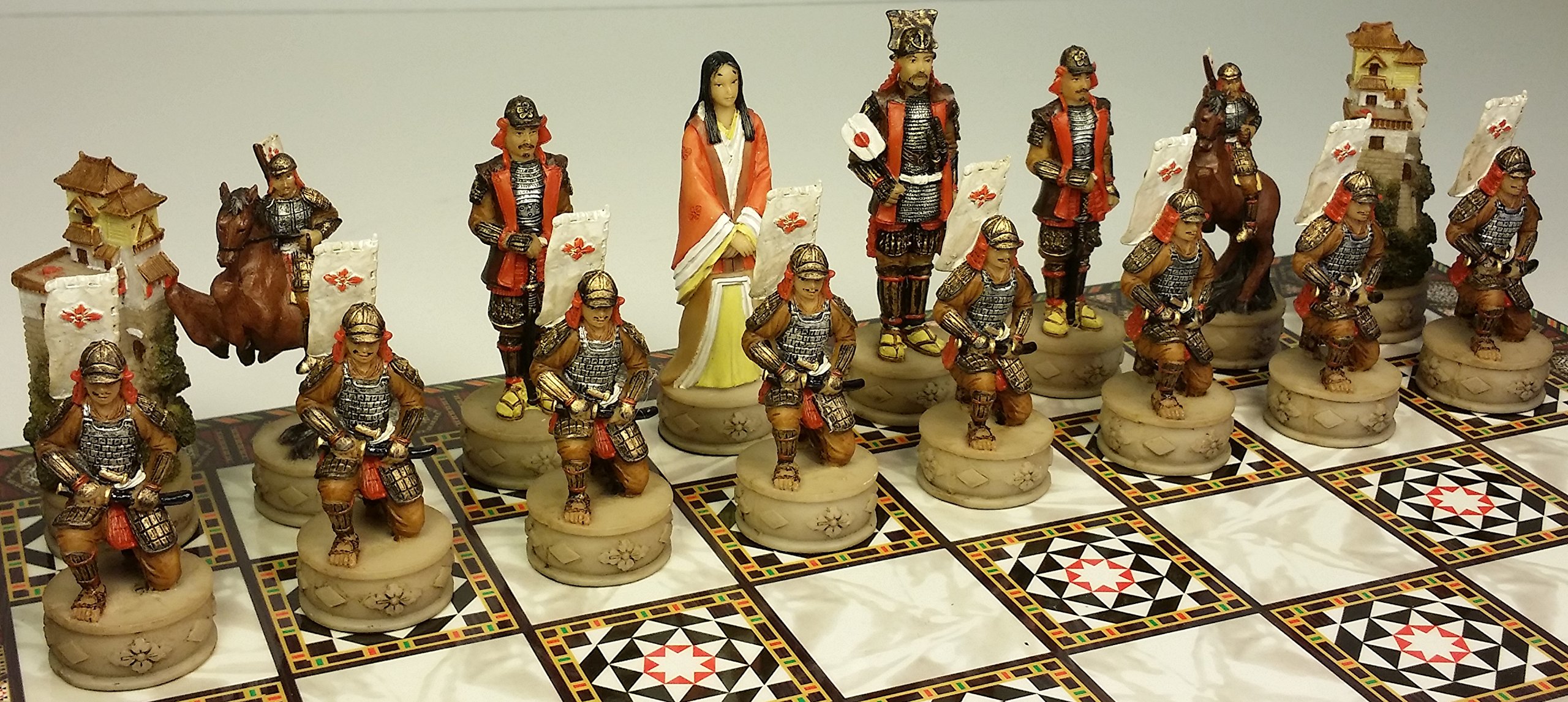 妖精チェス駒とボードセット 美品 レア チェスセット 将棋 ボードゲーム 妖精チェス駒とボードセット 美品 レア チェスセット 将棋