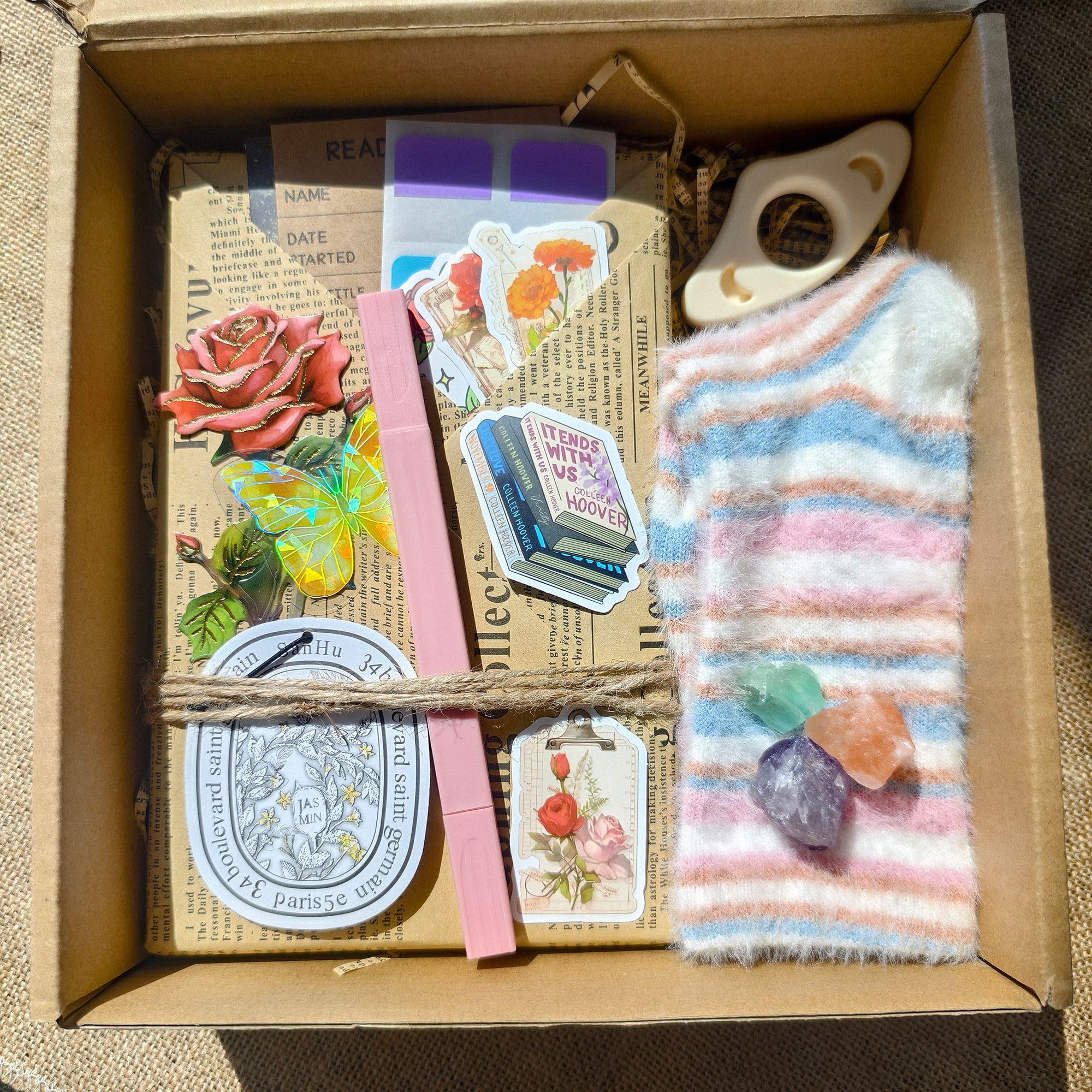 Blind Date with a Book Gifts Box
