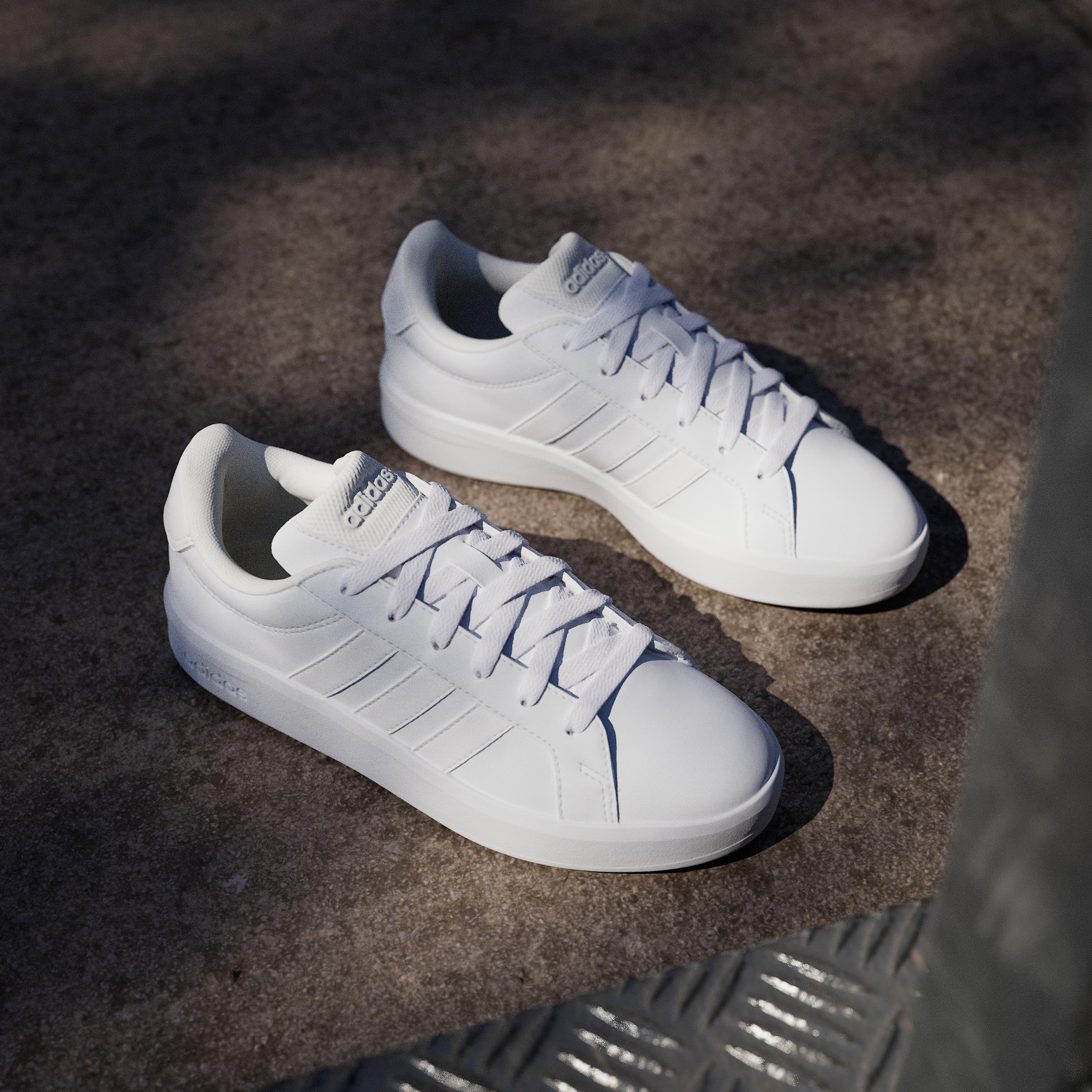 adidas Kids' Chaussure Grand Court 3.0 Junior