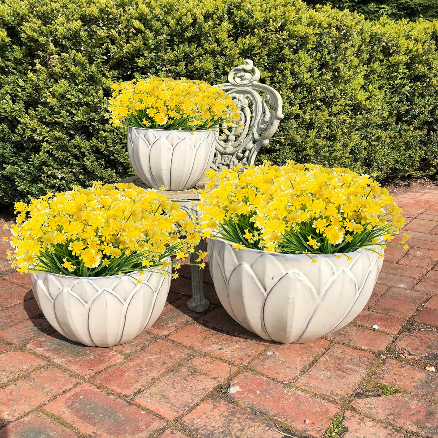 Outdoor Artificial Daisies Flowers,20 Bundles UV Resistant Fake Flowers Outdoor Faux Plastic Flowers Plants Shrubs for Indoor Outside Decoration(Yellow)