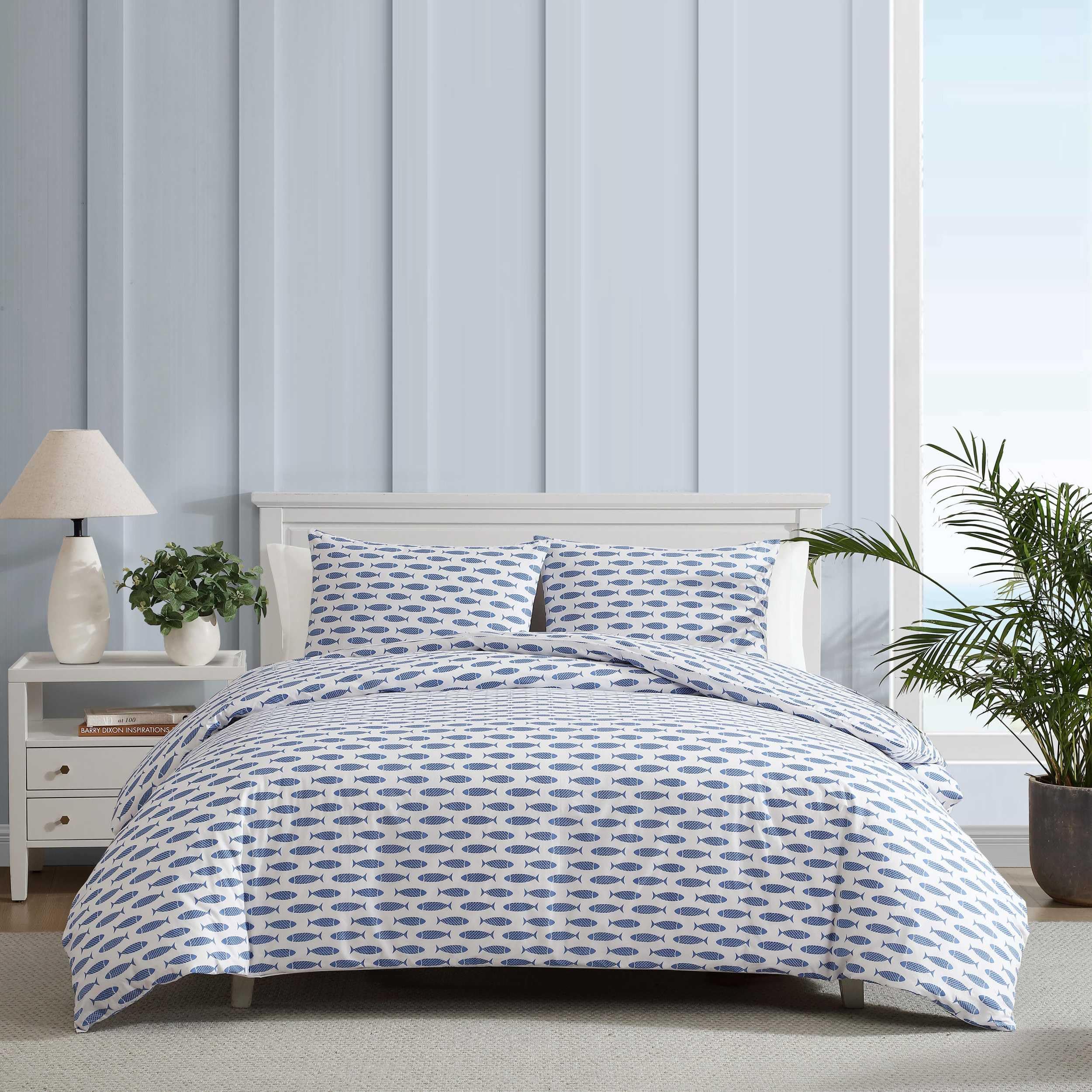 Nautica - King Duvet Cover Set, Super Soft Cotton Bedding with Matching Sham(s), Casual Bedding Set, Oeko-Tex Certified(Woodblock Fish Blue, King)