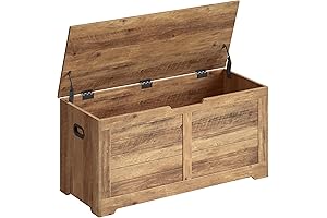 VASAGLE Storage Trunk: A Farmhouse Haven for Organization and Style