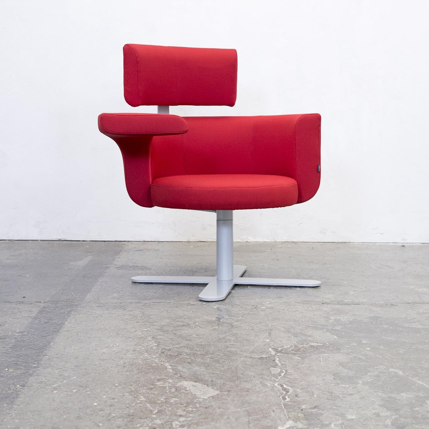 drabert chair