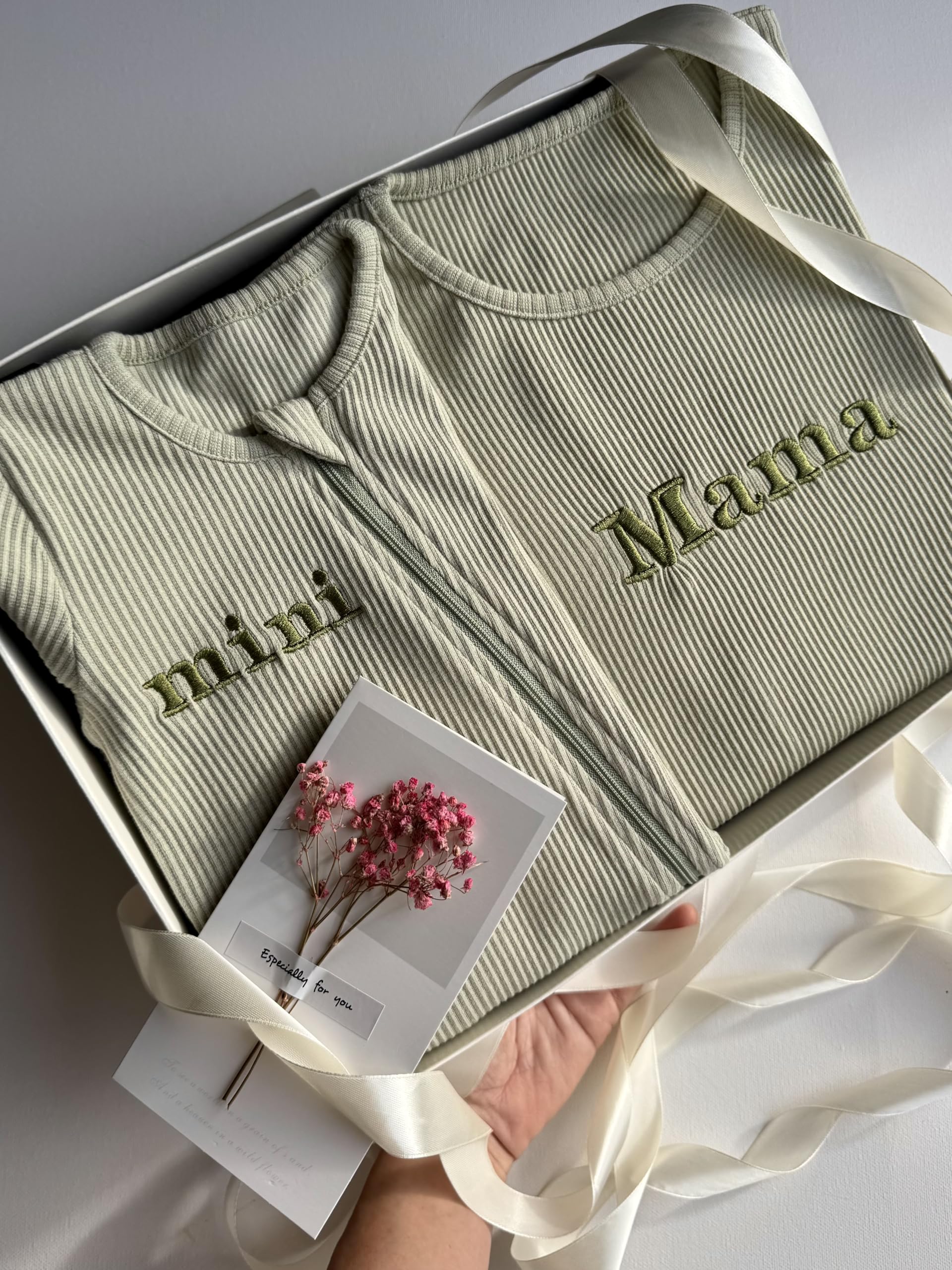 Personalised Baby Gift Set with Box or Without for Baby Boy or Baby Girl, Perfect for Baby Shower Gifts & Mother's Day with Gift Message Card Ready to Gift (Style 4 + Adult L, 6-12 Months)