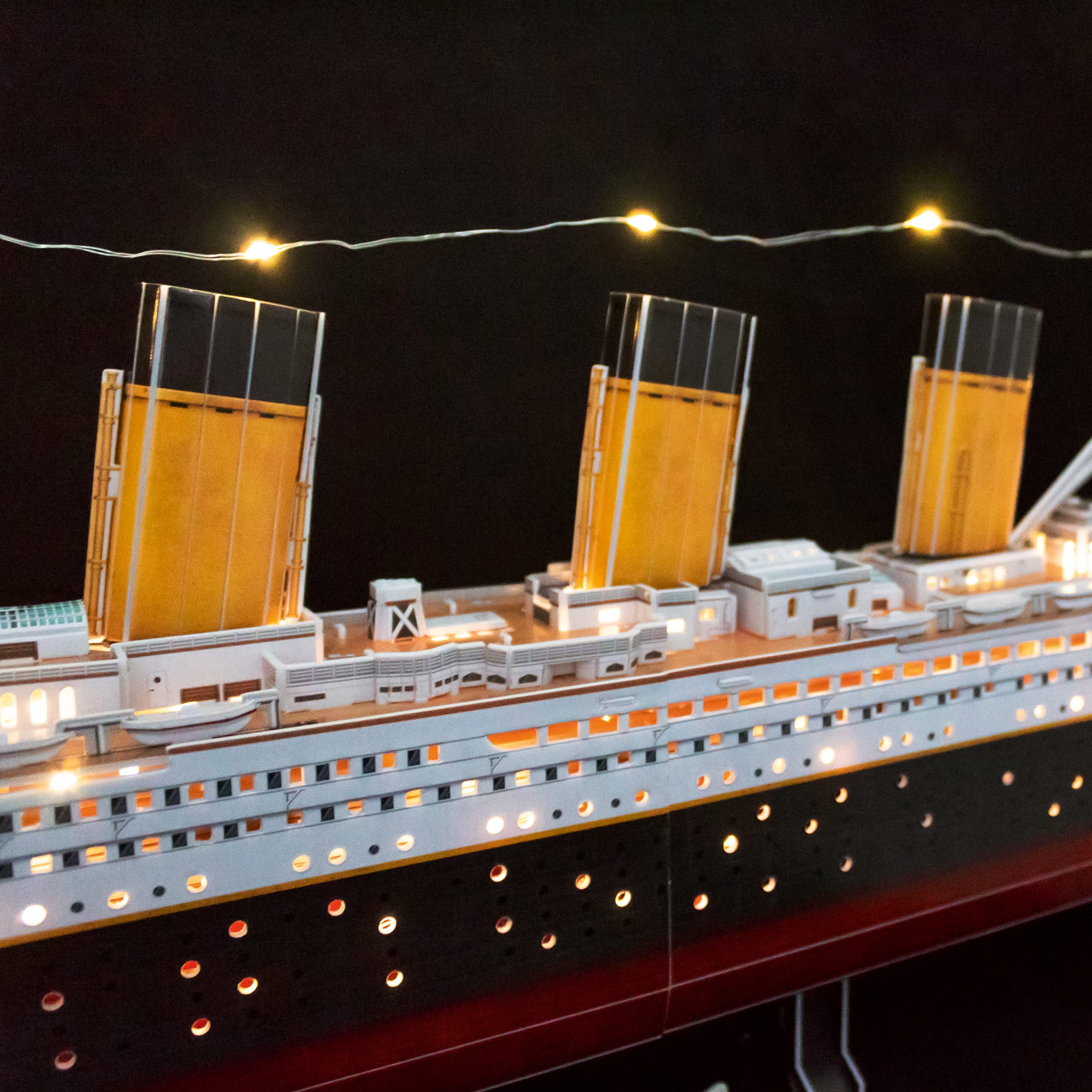Puzzle 3D Maqueta Titanic LED | Maquetas para Construir Adultos | Maquetas de Barcos | Puzzle 3D Niños y Adultos LED | Puzzles 3D LED | 266 Piezas | Regalos Comunion Niño