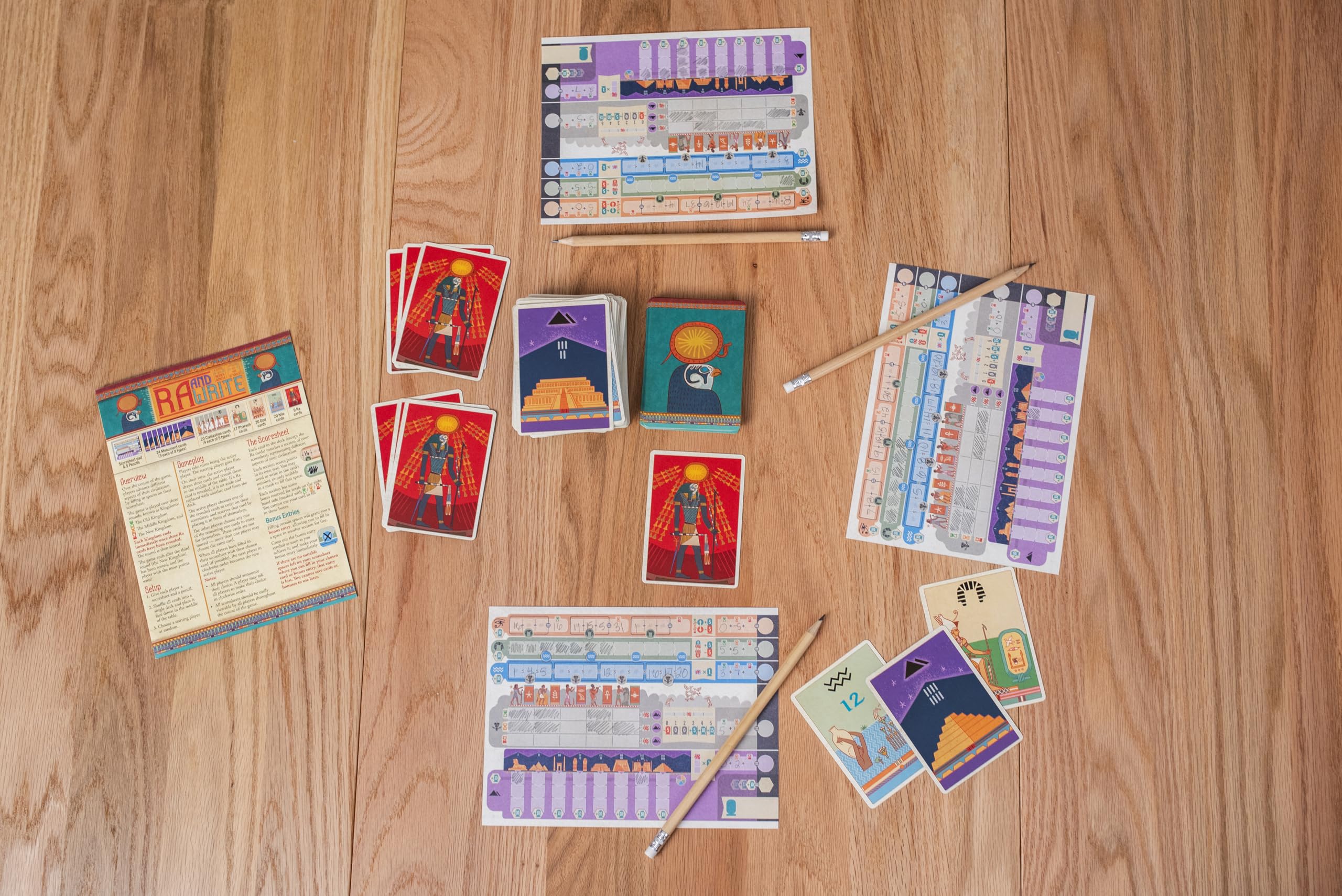 Ra and Write - Jeu de stratégie Flip-and-Write par Reiner Knizia & 25th Century Games | À partir de 12 Ans | 2 à 5 Joueurs | 30 à 45 Minutes