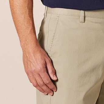 Amazon Essentials Men's Slim-Fit 9 Stretch Chino Shorts, Midweight Cotton Twill