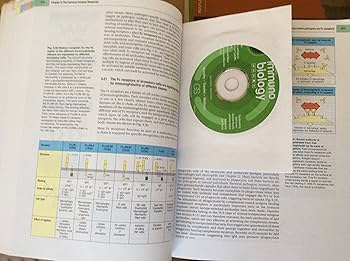 Janeway's Immunobiology: 0000815341237: Medicine & Health Science