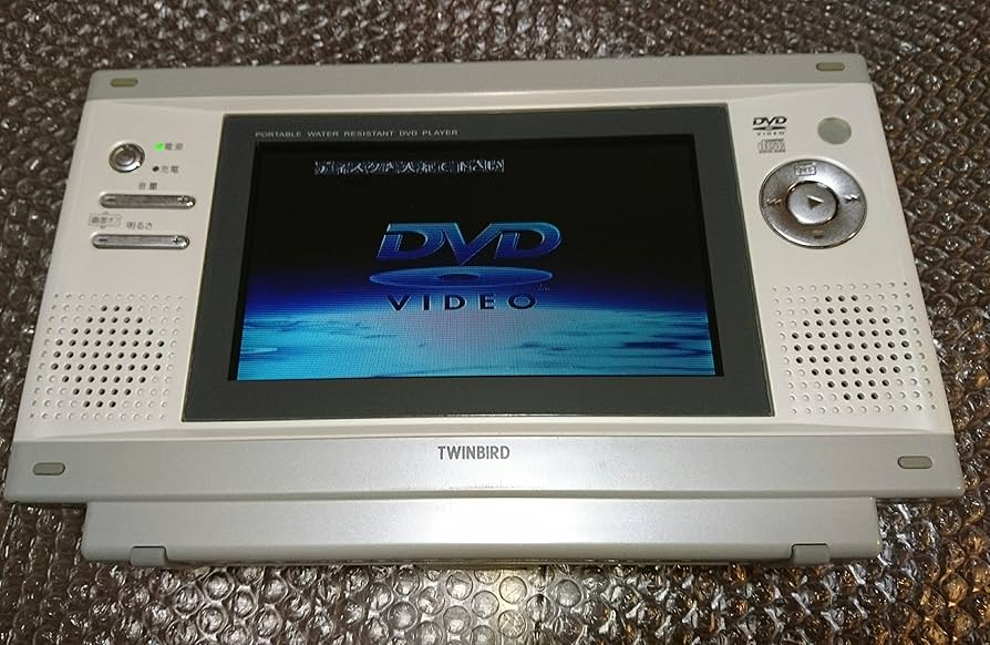 TWINBIRD DVDザバディ 7型ワイド液晶 ポータブル防水DVDプレーヤー VD-J711W ホワイト Amazon | TWINBIRD DVDザバディ 7型ワイド液晶 ポータブル防水