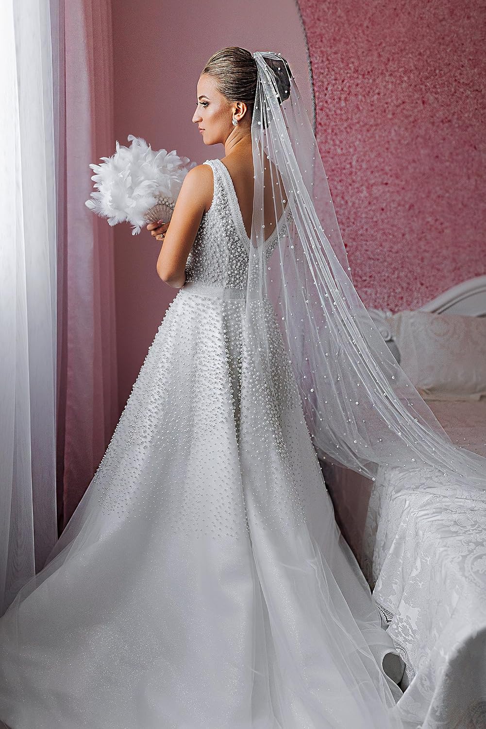 Pearl Wedding Veil for Brides, 1 Tier Veils for Women Wedding, Bridal Veil with Metal Comb 230cm/91in