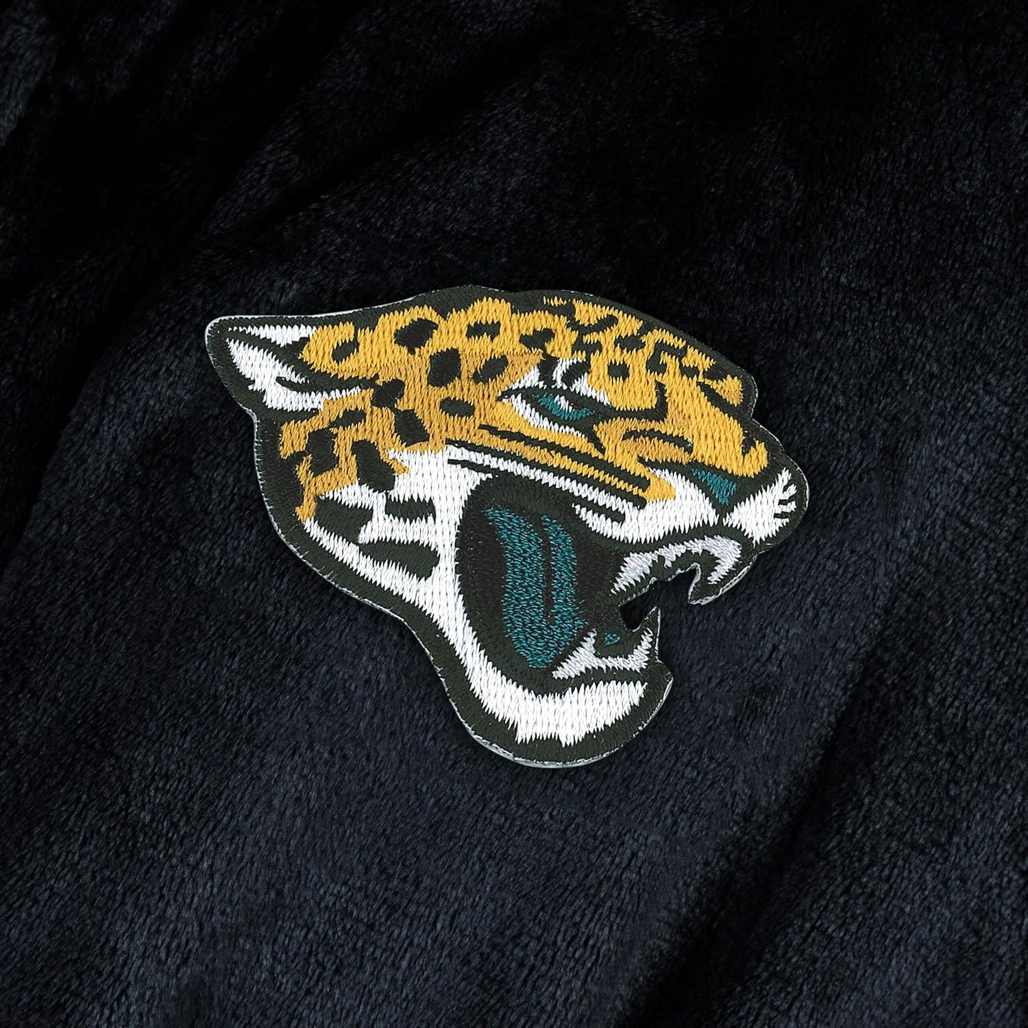 Northwest NFL Jacksonville Jaguars Adult Unisex Silk Touch Bathrobe, Large/X-Large, Black, Officially Licensed Loungewear, Soft Plush Polyester - Image 4