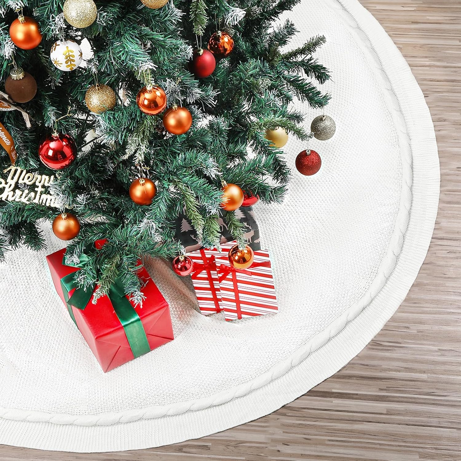 72 Inch Christmas Knitted Tree Skirt Giant White Chunky Xmas Tree Skirt Extra Large Cable Knit Thick Rustic Farmhouse Xmas Ornaments for Home Merry Christmas Holiday Winter Party Decoration