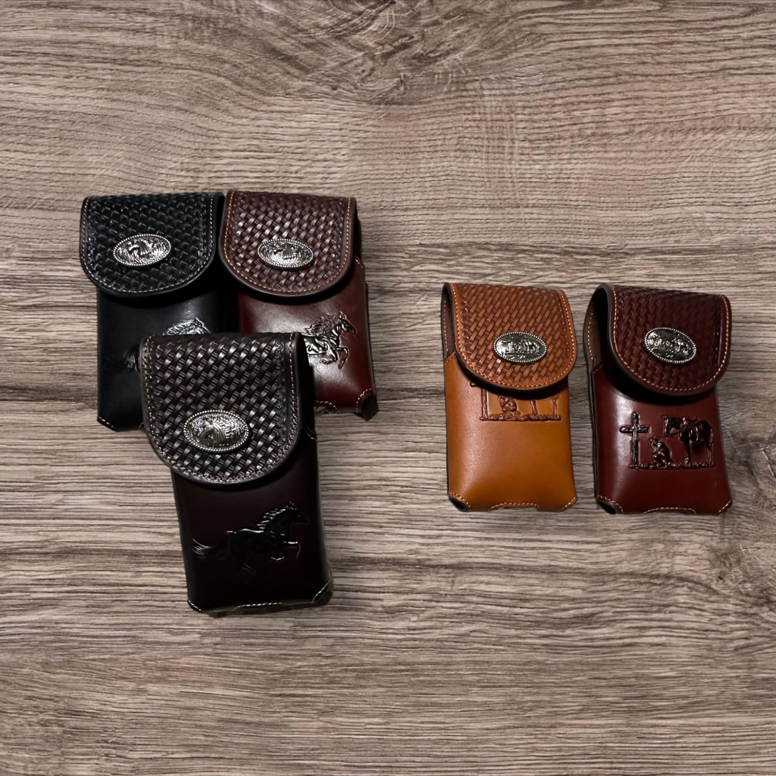 Western Leder Handy Holster - Korbgeflecht mit Cowboy betend am Kreuz geprägt & Concho - Gürtelschlaufe Tragetasche für Smartphones