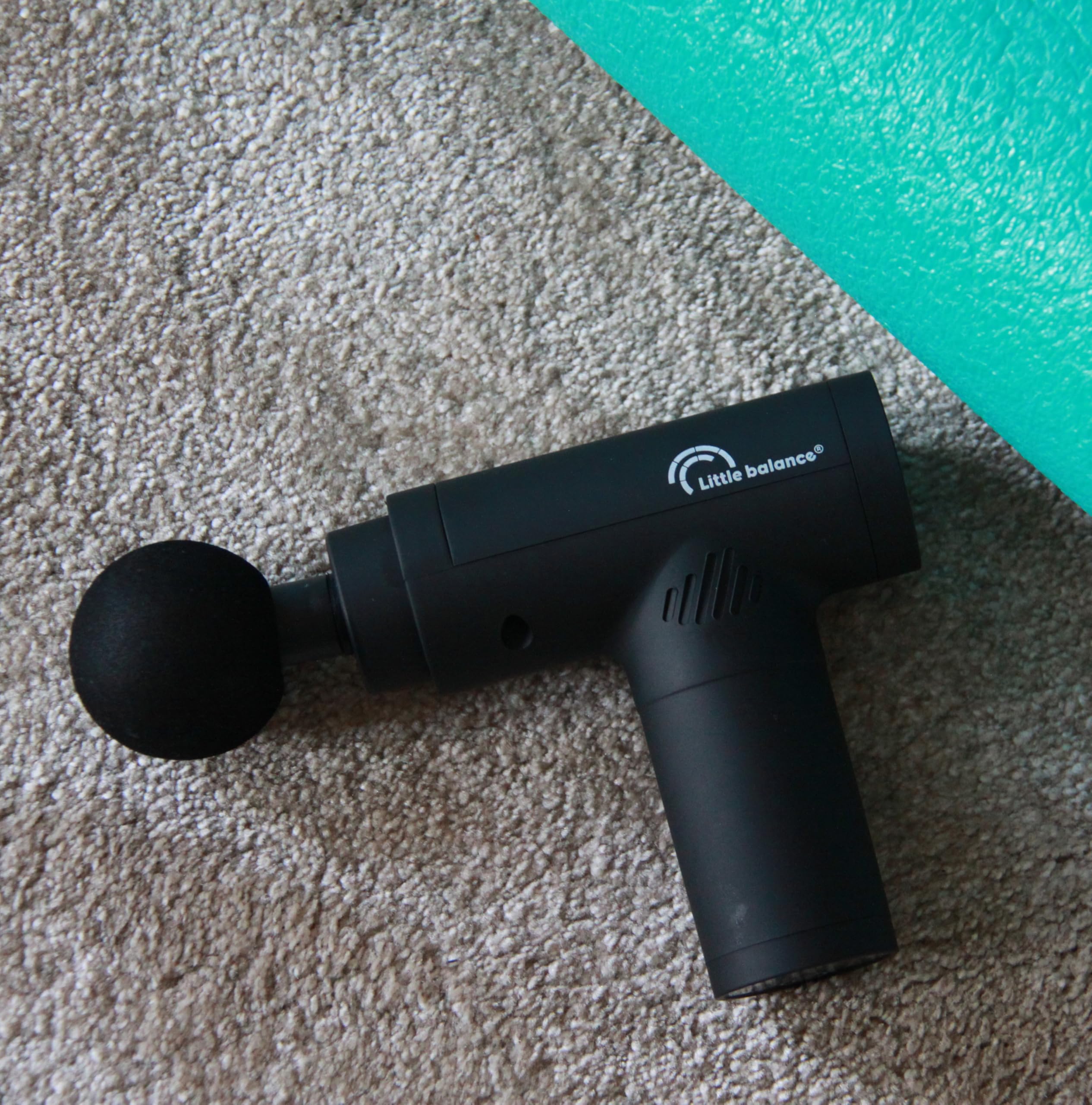 LITTLE BALANCE 8787 Sport Relax, Pistolet de massage, Appareil de massage électrique pour tissus profonds, 4 têtes de massage interchangeables, 6 vitesses, Relaxation, Auto massage, Noir