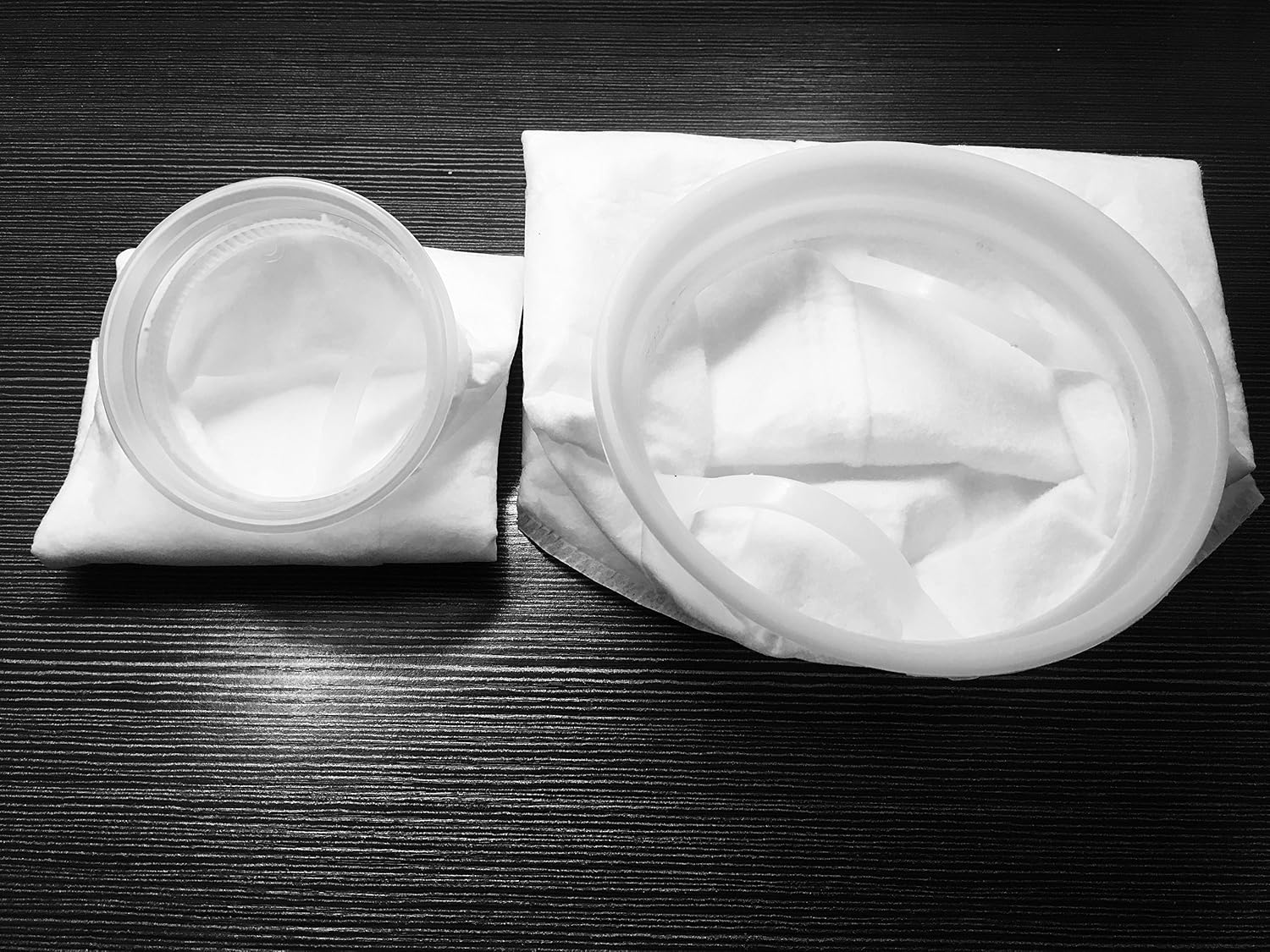 4" Pre Sump Filter Sock Holder(Mount) and Free Filter Socks 200 Micron,4 Inch Ring by 14 Inch Long -Aquarium Felt Filter Bags for Aquarium Reef Tank Micron Bag