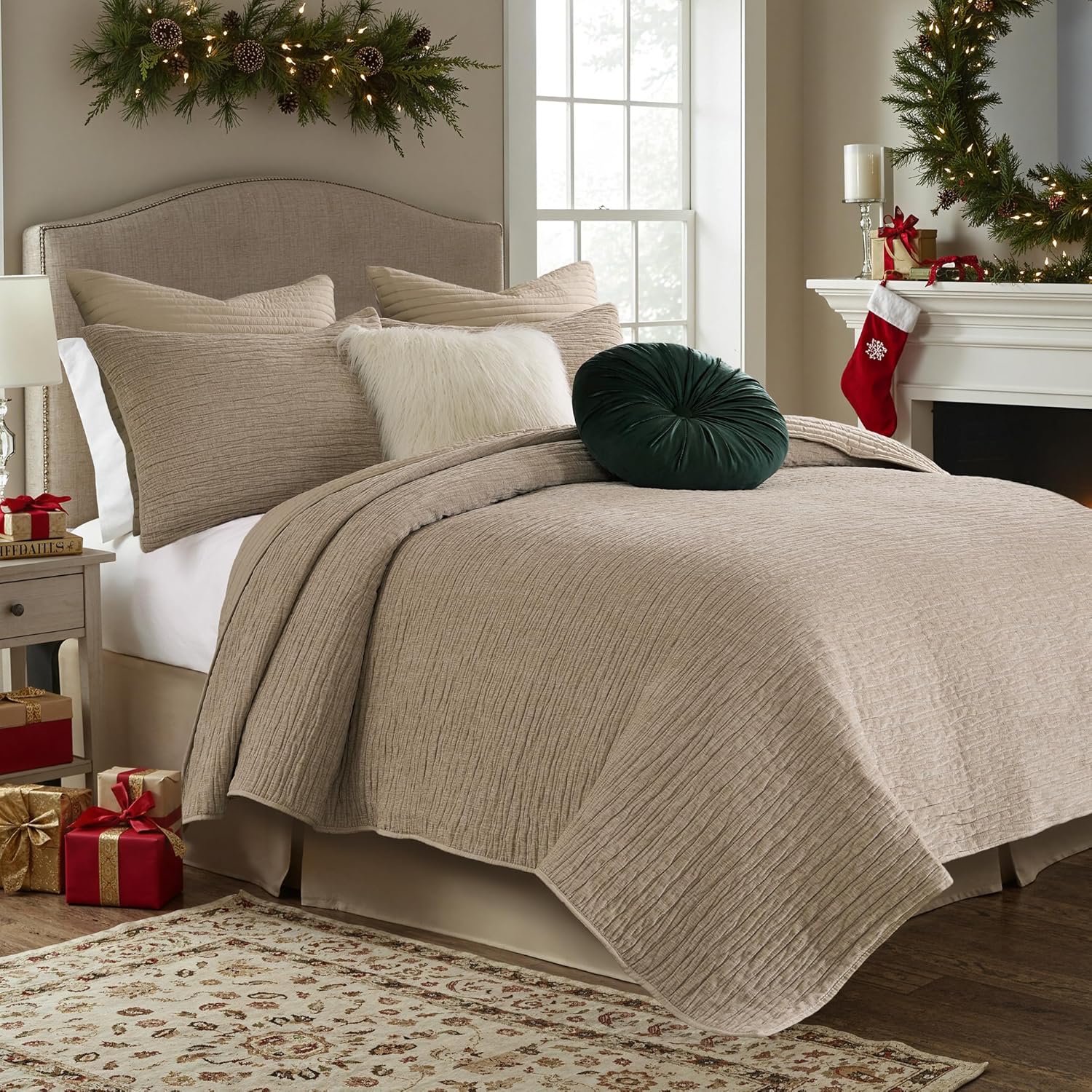 Greenland Home Fashions Finely Stitched Velvet Quilt Set, 3-Piece King/Cal King, Crush Khaki