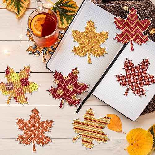Miniatura 2 de FairySandy Juego de 10 posavasos de pintura de diamantes con tema de hoja de arce de otoño para Acción de Gracias con soporte, kits de posavasos de