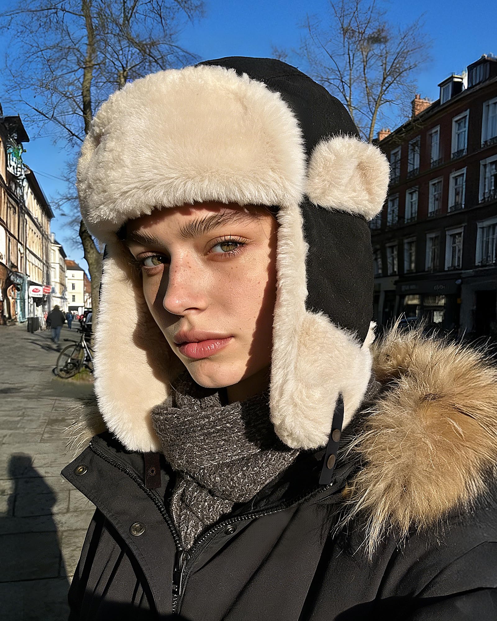 CLAPE Chapeau de Trappeur d'hiver Unisex Chapka Warm Winter Trapper Hat Bonnet de Russie en Fausse Fourrure Outdoor Bomber Hats