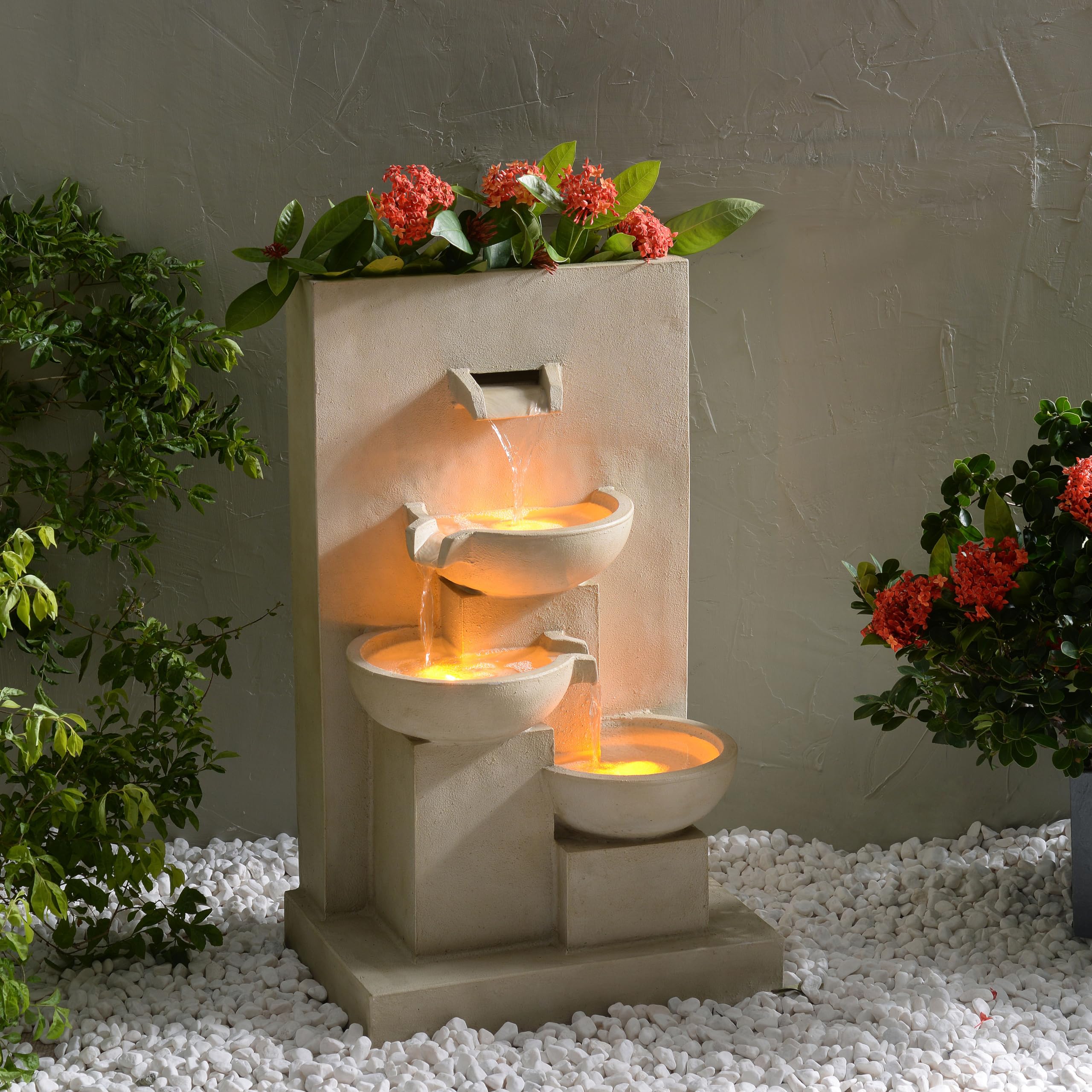 Teamson Home 74 cm 3-stufiger Kaskadierender Outdoor-Wasserbrunnen mit Pflanzgefäß, LED-Leuchten für Außenbereiche, Natur
