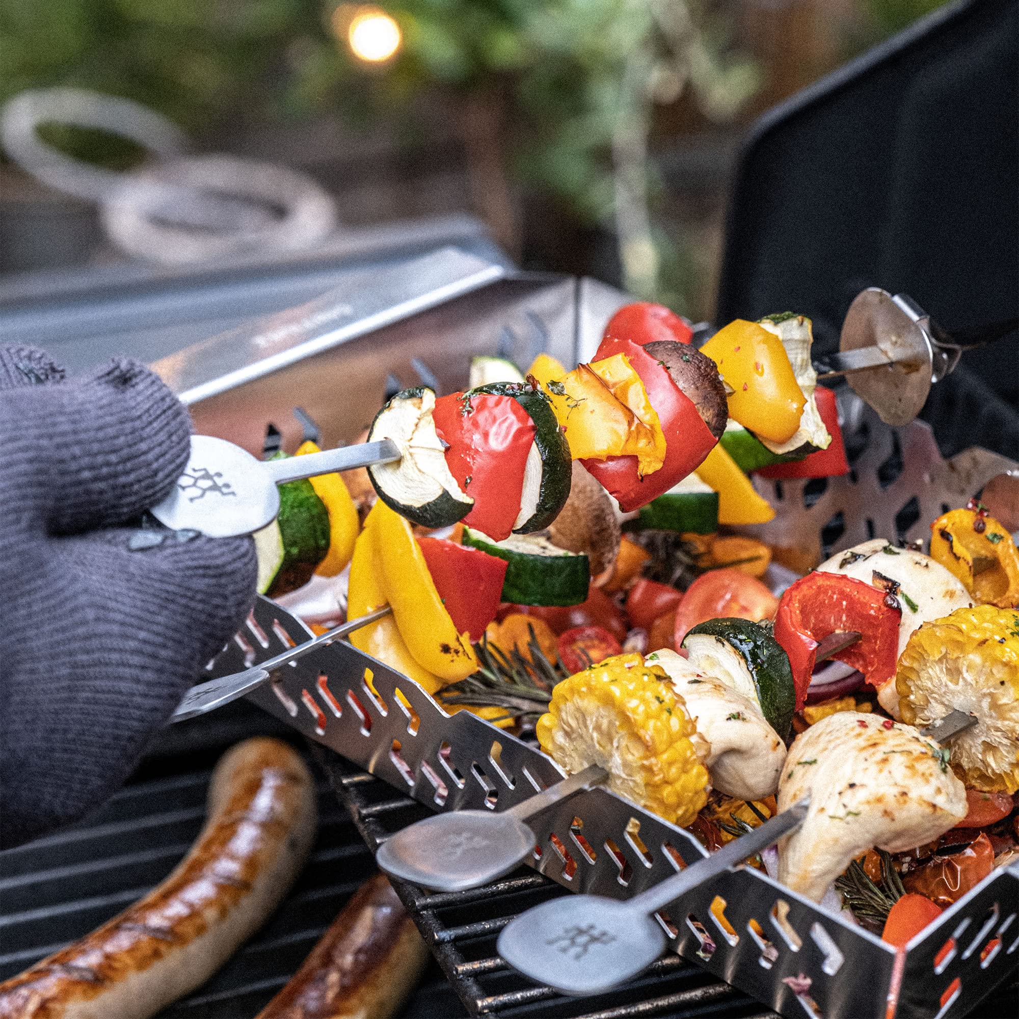 ZWILLING BBQ+ Spieß-Set aus Edelstahl, 5-teiliges Set, verstellbare Spieße, halten Lebensmittel an Ort und Stelle, 29,0 x 3,6 cm, spülmaschinenfest