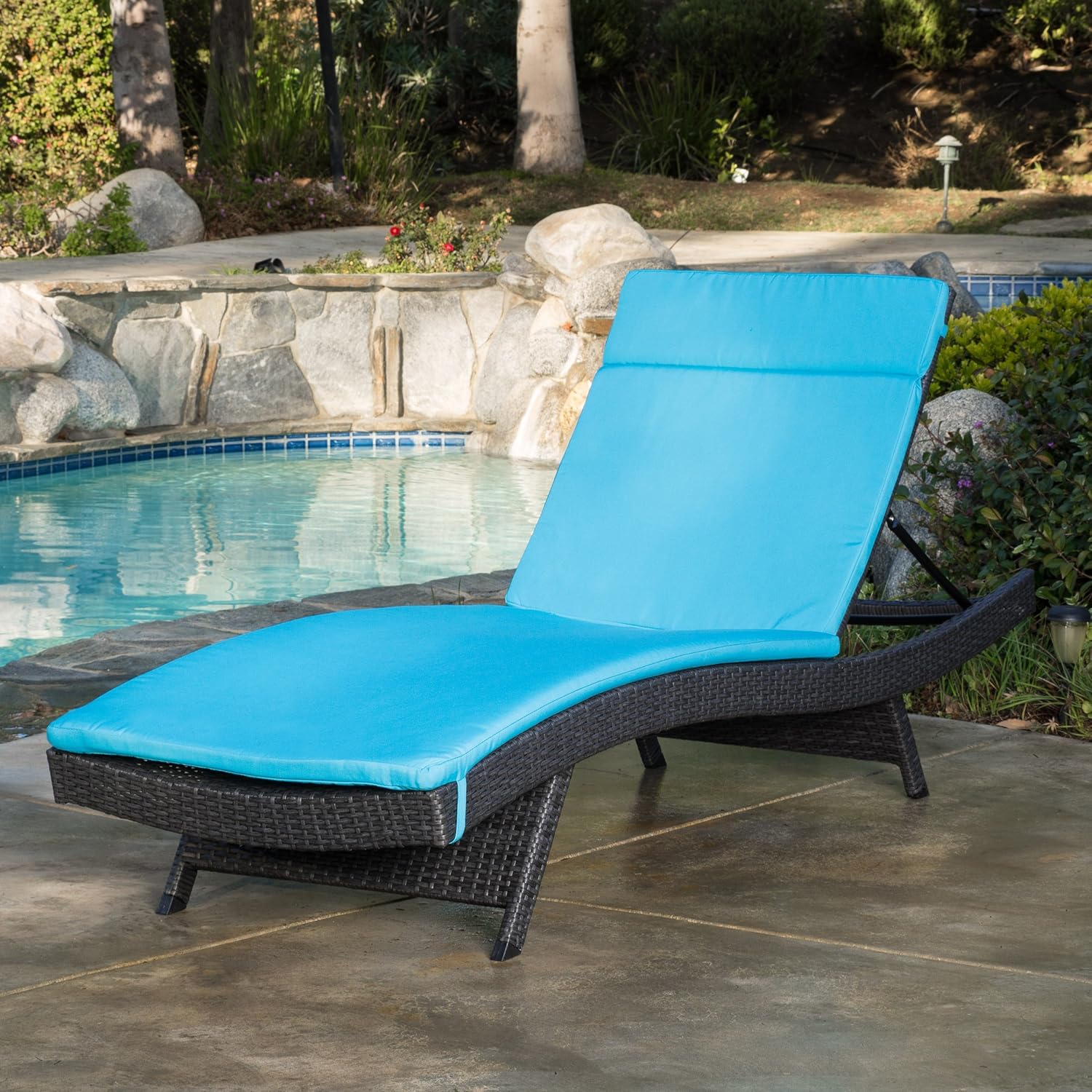 Olivia Outdoor Grey Wicker Adjustable Chaise Lounge with