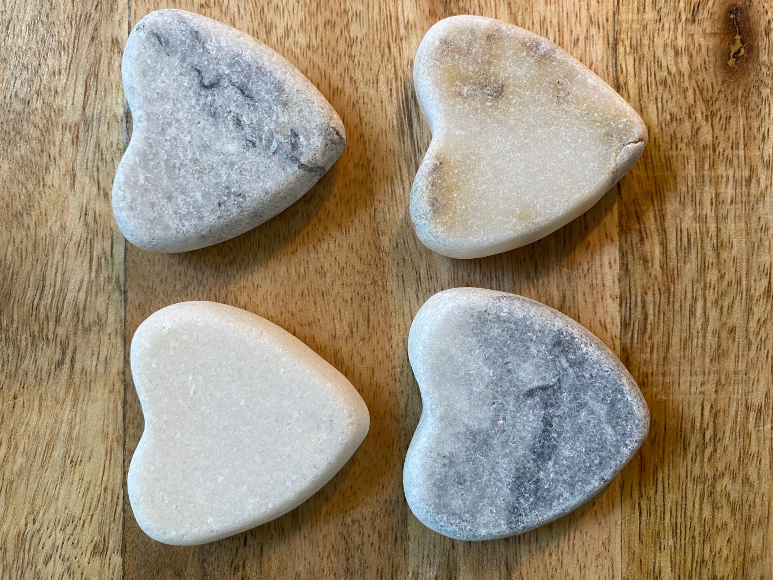 Herzsteine Steinherzen Glückssteine Natursteine ca. 4x4cm, 30 Stück - Deko oder zum Bemalen