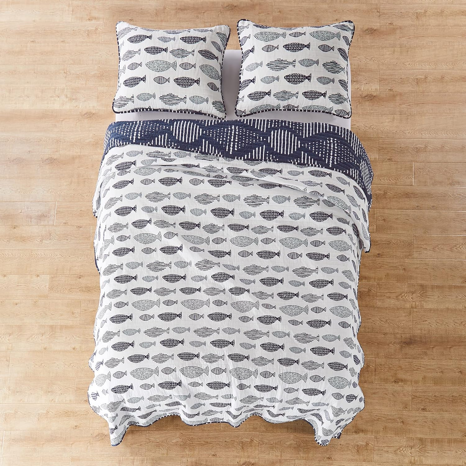 Levtex Home - Bakio Quilt Set - Full/Queen Quilt + Two Standard Pillow Shams - Contemporary Coastal in Navy and White - Quilt Size (88x92in.) and Pillow Sham Size (26x20in.) - Reversible - Cotton - Image 4