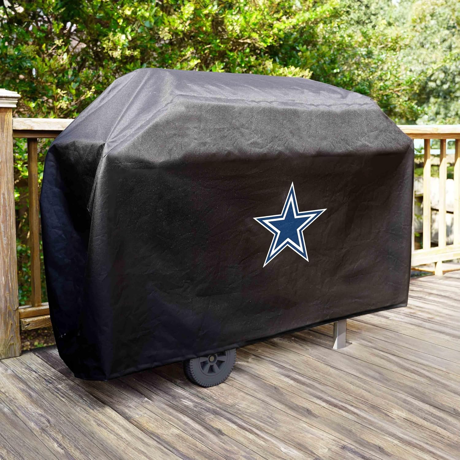 FANMATS 41134 NFL - Dallas Cowboys Rectangular Black Grill Cover - Fits 3 and 4 Burner Grills - 68in x 21in x 35in