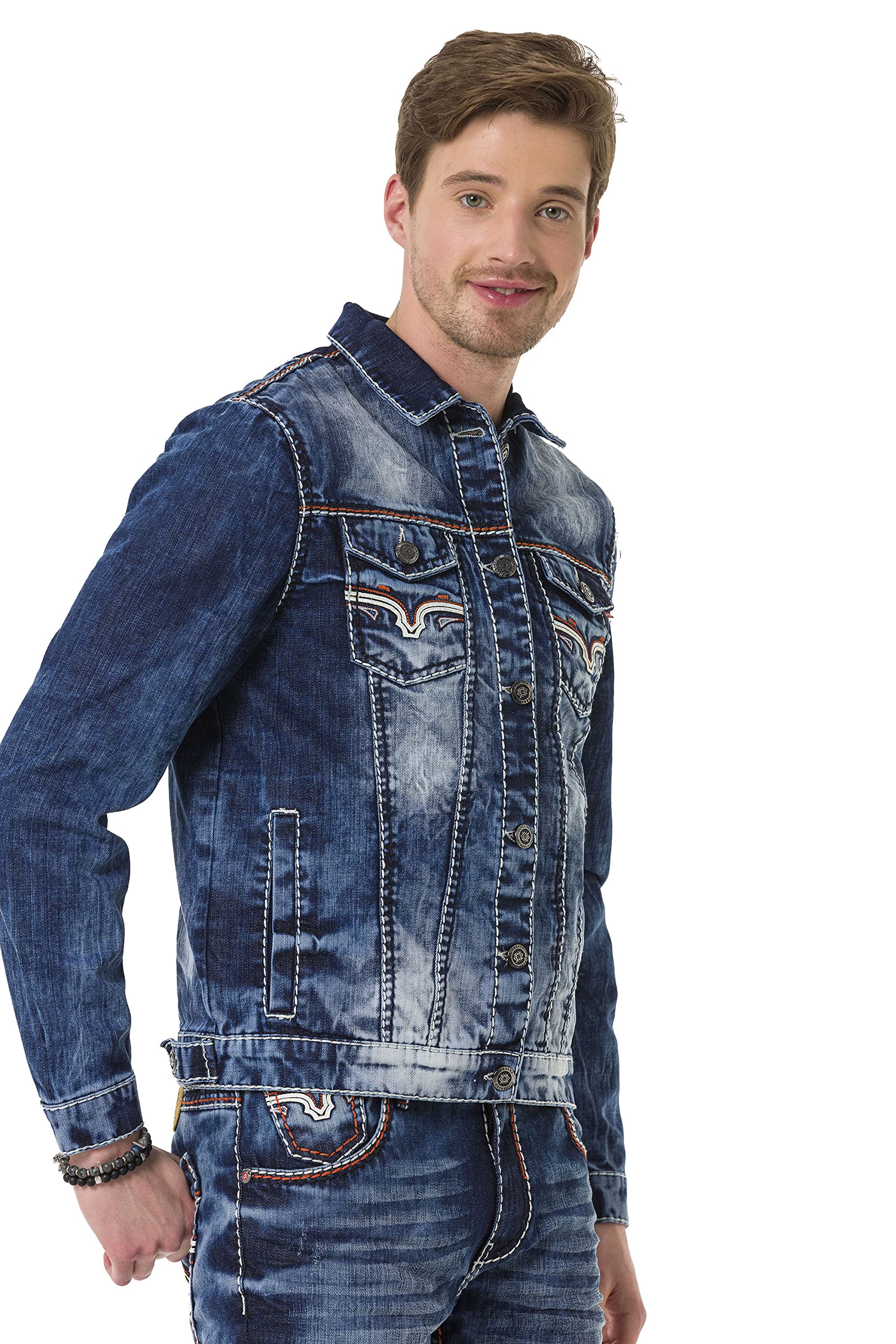 Cipo & Baxx Herren Jeansjacke Series – Klassische Denim, Leder, Sport Verschiedene Jackenmodelle – Knopf und Reißverschluss – Sweat-Kapuze und Sweatärmeln – mit Modernen Komfort-Details