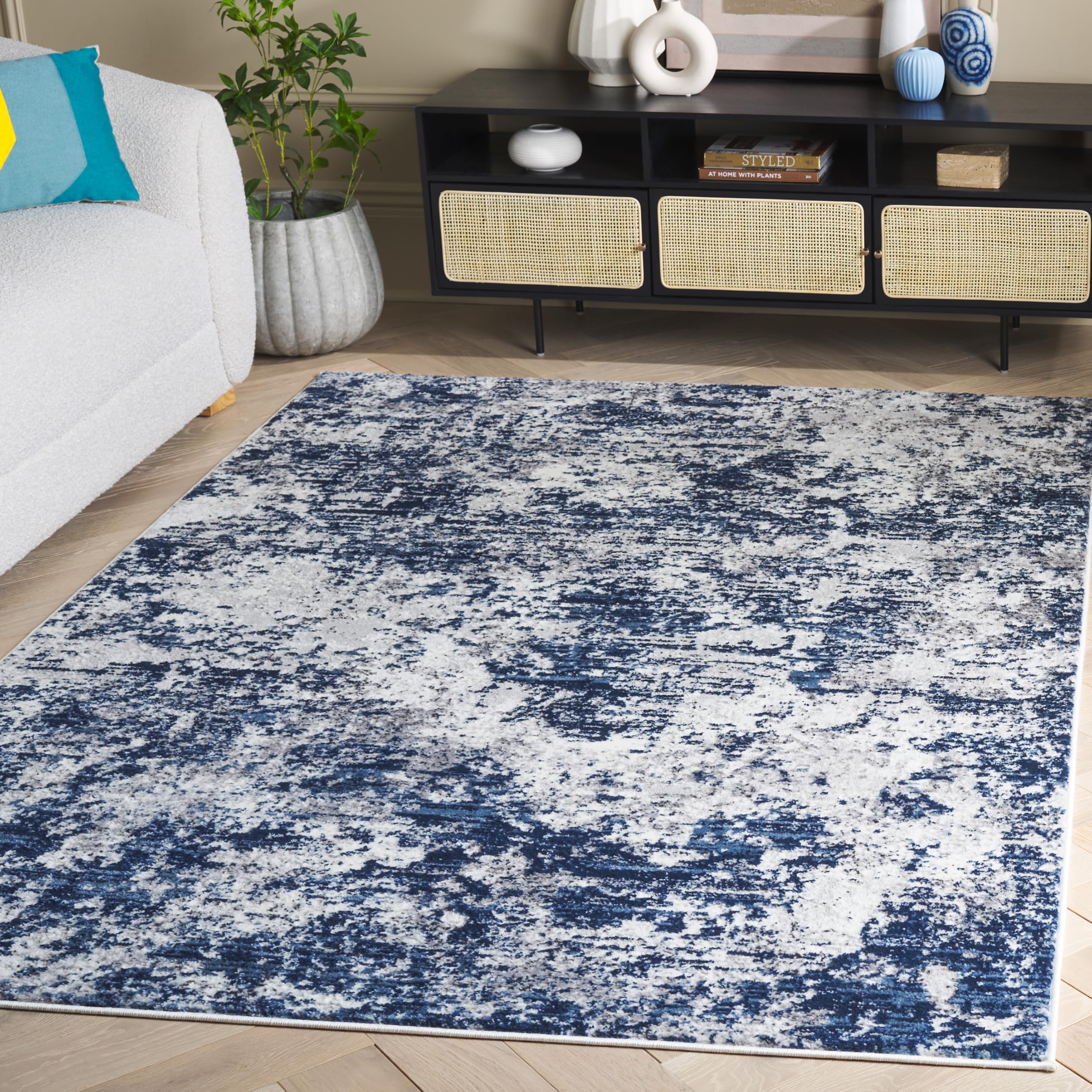 SAFAVIEH Amelia Collection Area Rug - 10' x 14', Ivory & Navy, Modern Abstract Design, Non-Shedding & Easy Care, Ideal for The Living Room, Dining,