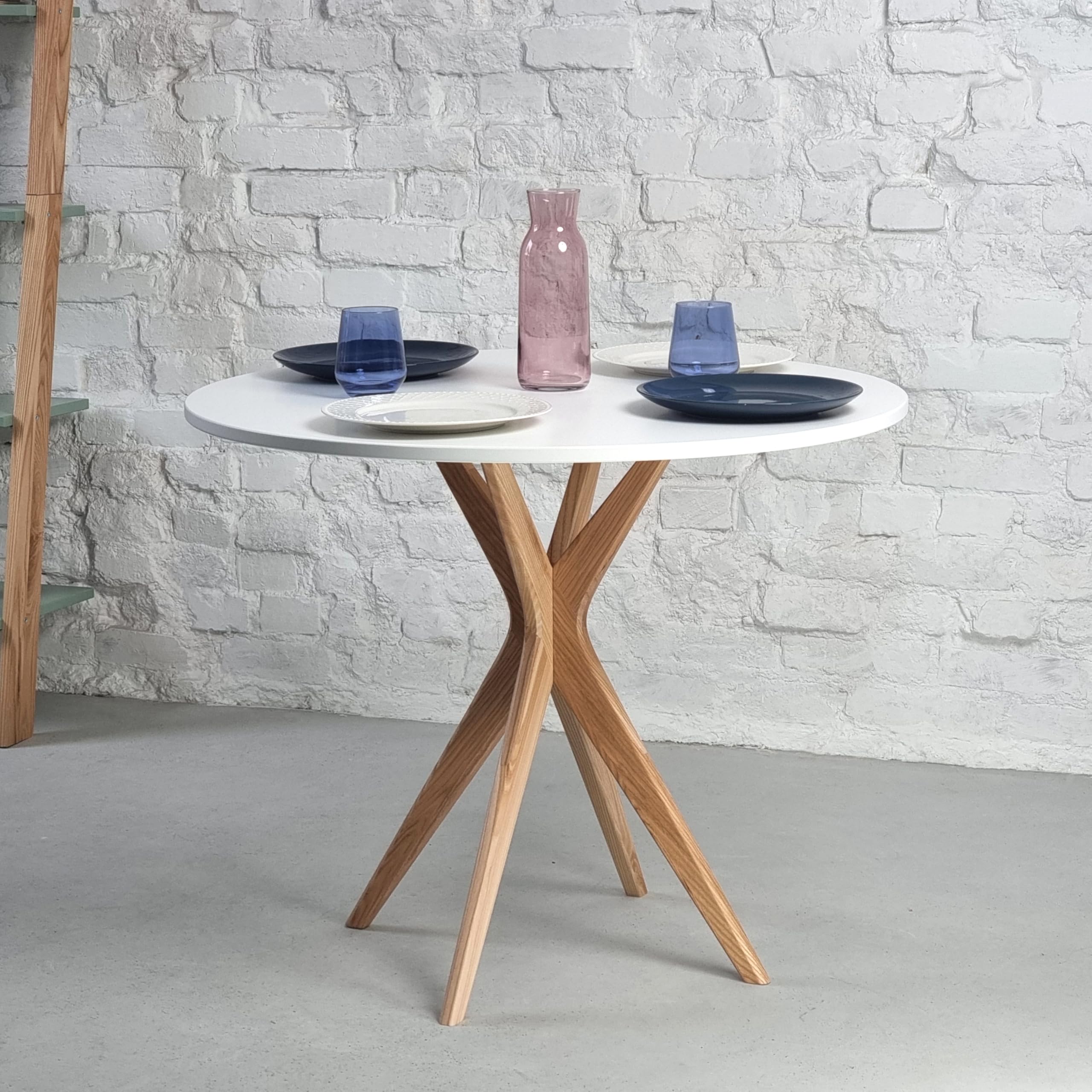 RAGABA JUBI Mesa de comedor redonda 80 cm roble blanco