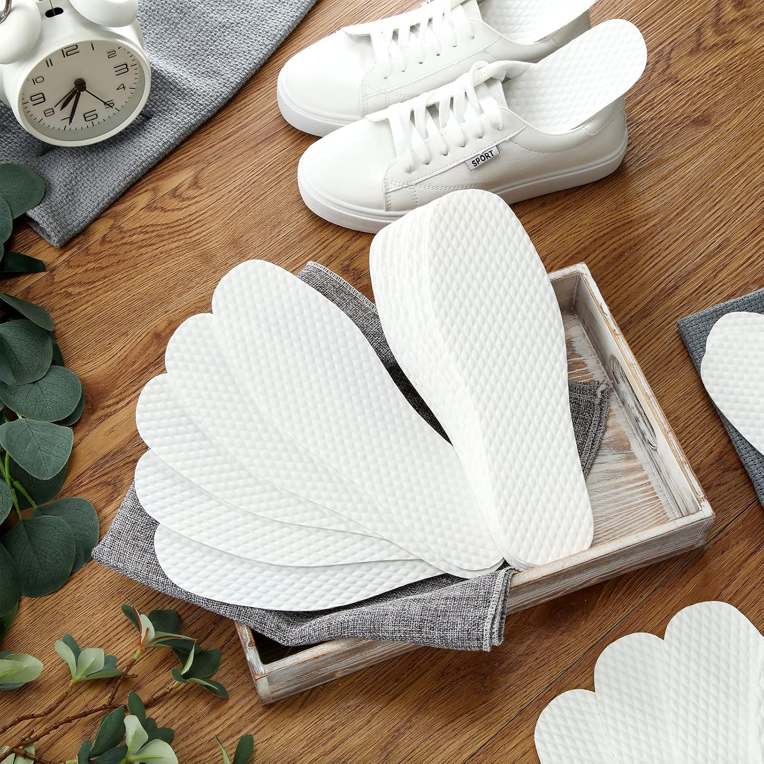 Geyoga 24 Pairs Disposable Shoe Liners Breathable Thin Insoles Disposable Insert Women Replaceable Sweat and Outdoor Barefoot Wood Pulp Shoe Liner for Women Men Hiking Running Boot Sneaker - Image 5
