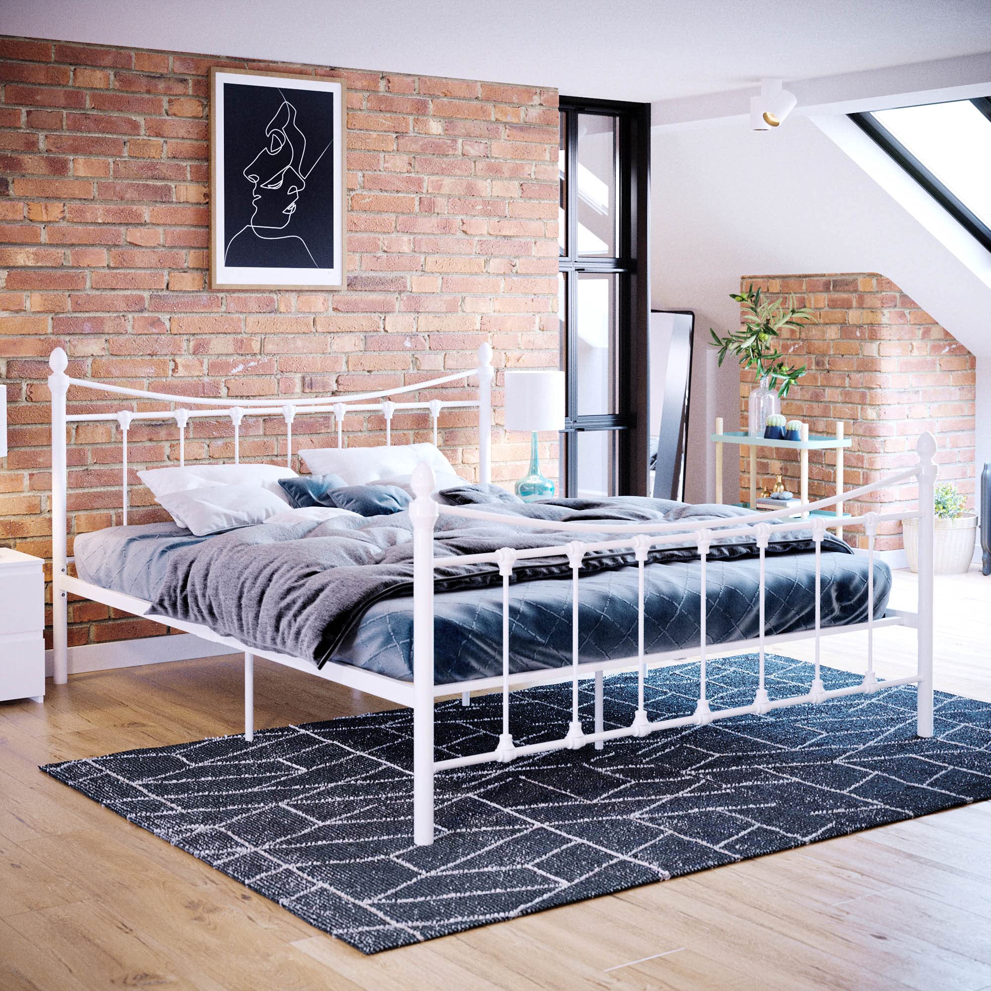 Vida Designs Paris King Size Bed, 5ft Bed Frame Metal Headboard High Foot End Bedroom Furniture, White