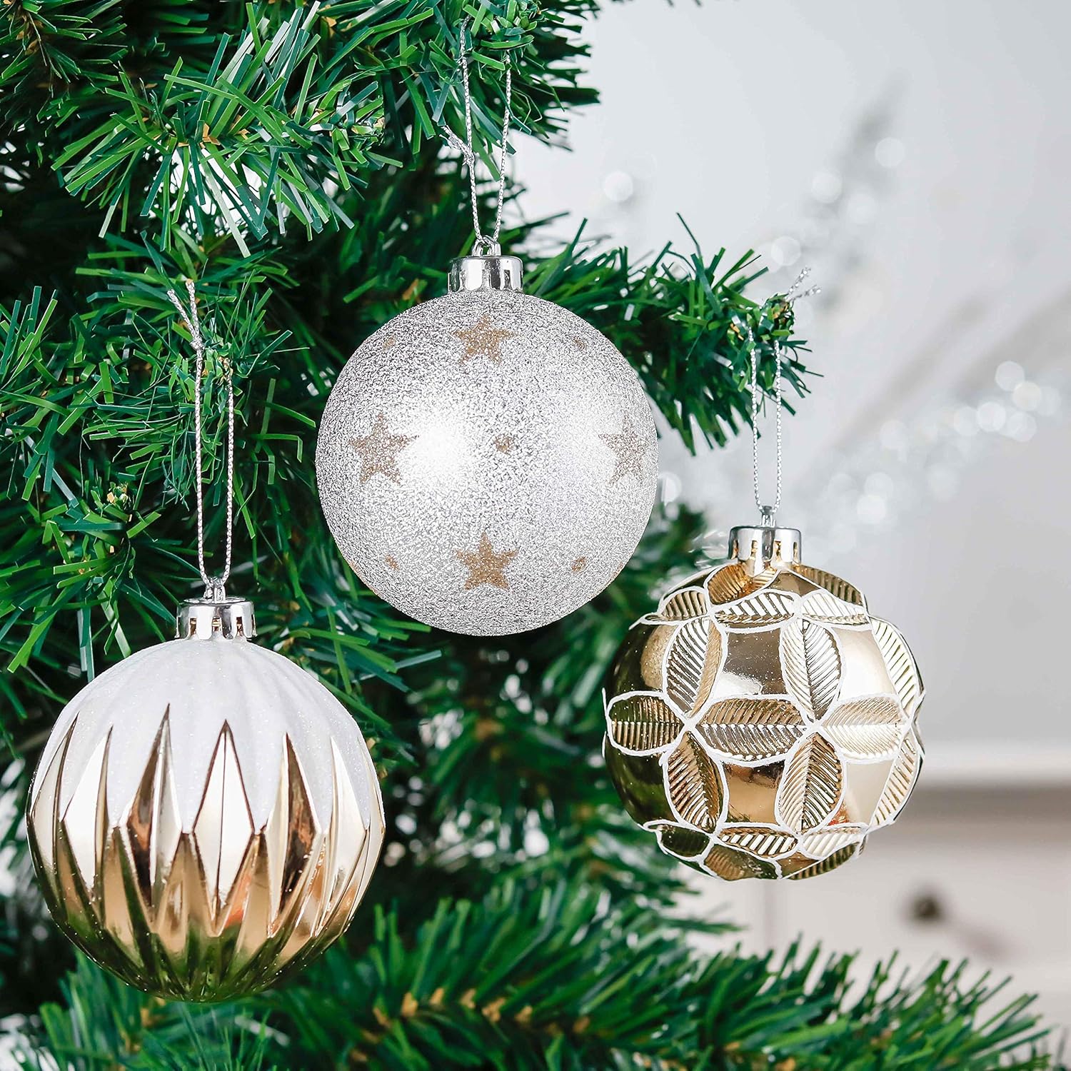 Valery Madelyn Christmas Baubles - Image 4