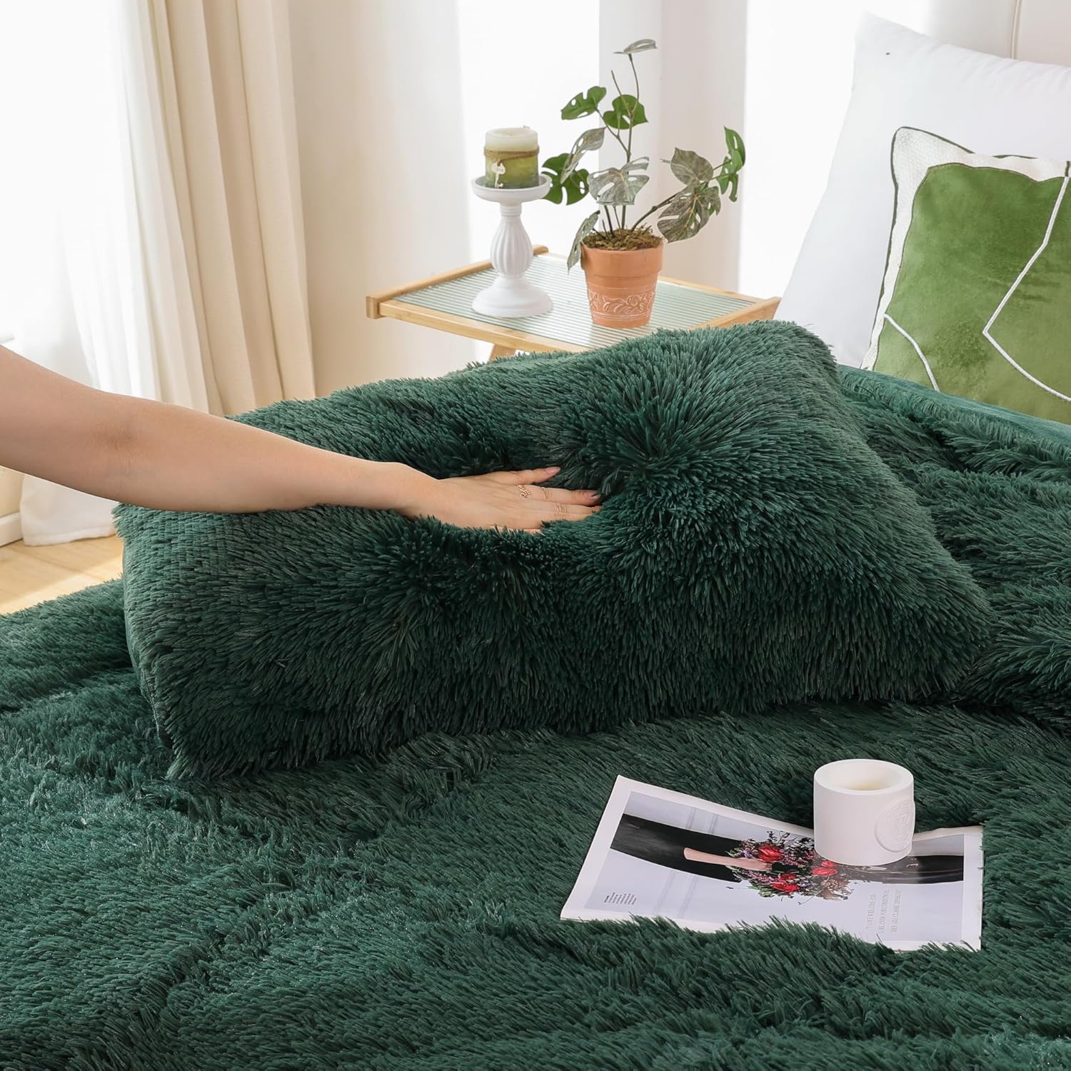 Smoofy Fluffy Queen Comforter Set, Faux Fur Comforter Set Queen Size, Luxury Fuzzy Bedding Set, Soft Shaggy Bed Set for All Season, 3 Pieces - 1 Comforter & 2 Pillowcases, Dark Green - Image 5