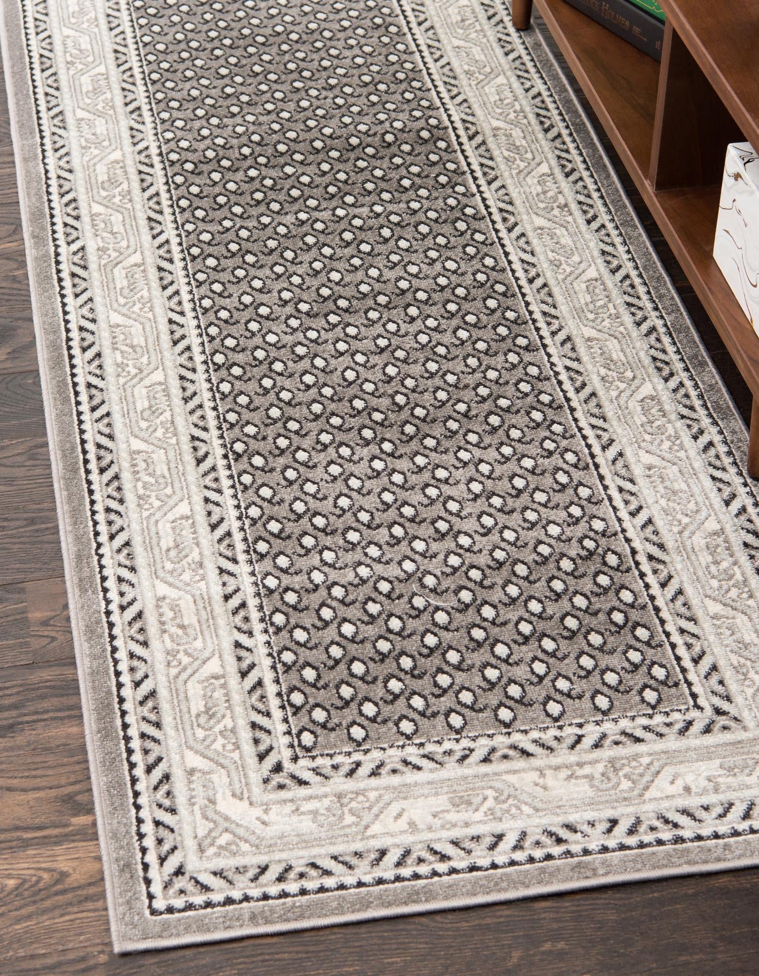 Rugs.com Soho Collection Rug – 10 Ft Runner Gray Low Rug Perfect for Hallways, Entryways