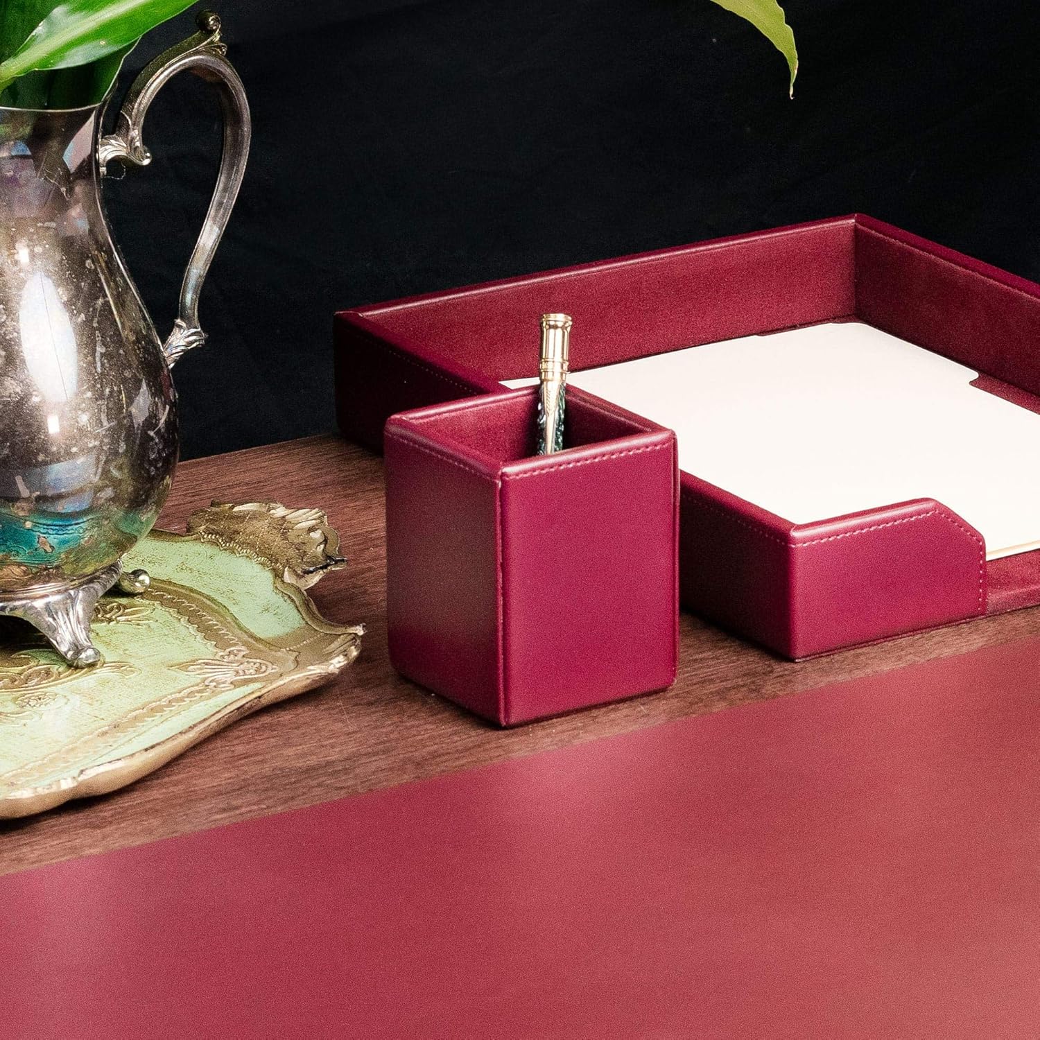 Dacasso Burgundy Bonded Leather Pencil Cup