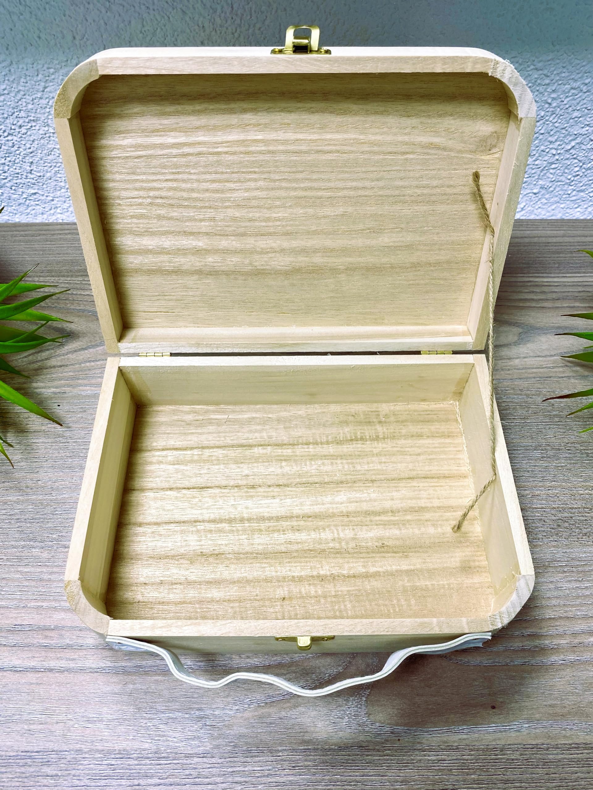 Personalisierte Baby Erinnerungskiste aus Holz, Geschenk zur Geburt, Waldtiere, Gravierte Geburtsdaten (S: 20 x 15 x 11 cm, Igel)