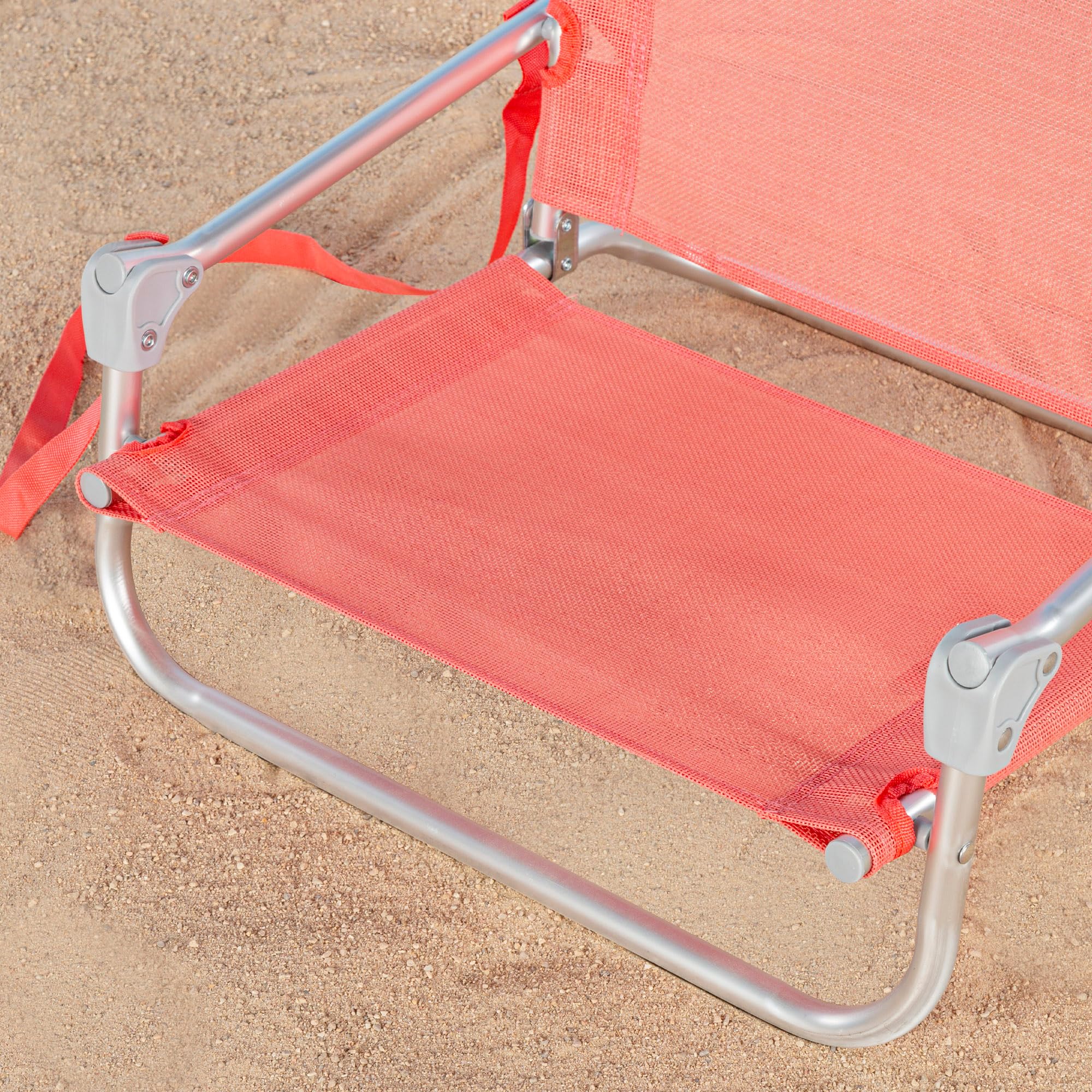 Aktive 62676 Silla plegable playa, acampada, Asiento bajo, Sin tubo delantero, Soporta 110 kg, Asa hombro de transporte, Estructura aluminio, 46 x 44 x 49 cm, Coral