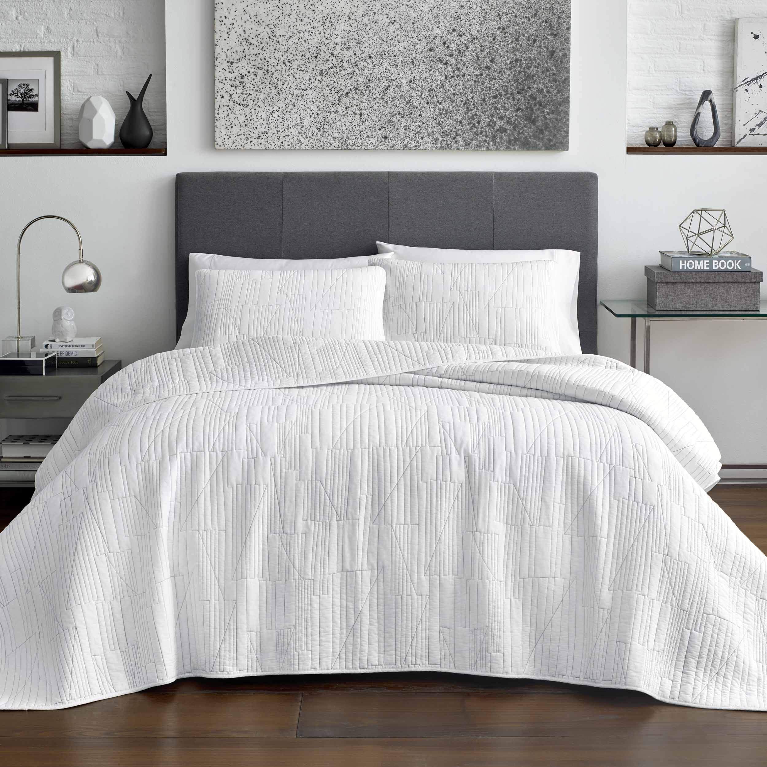 City Scene Quilt Set, Cotton, White, king