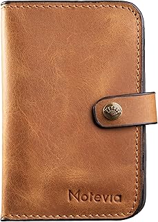 محفظة جواز سفر من موتيفيا مصنوعة من الجلد الطبيعي للجنسين، بتصميم كلاسيكي باللون الهافان، مع فتحات متعددة للبطاقات والنقود