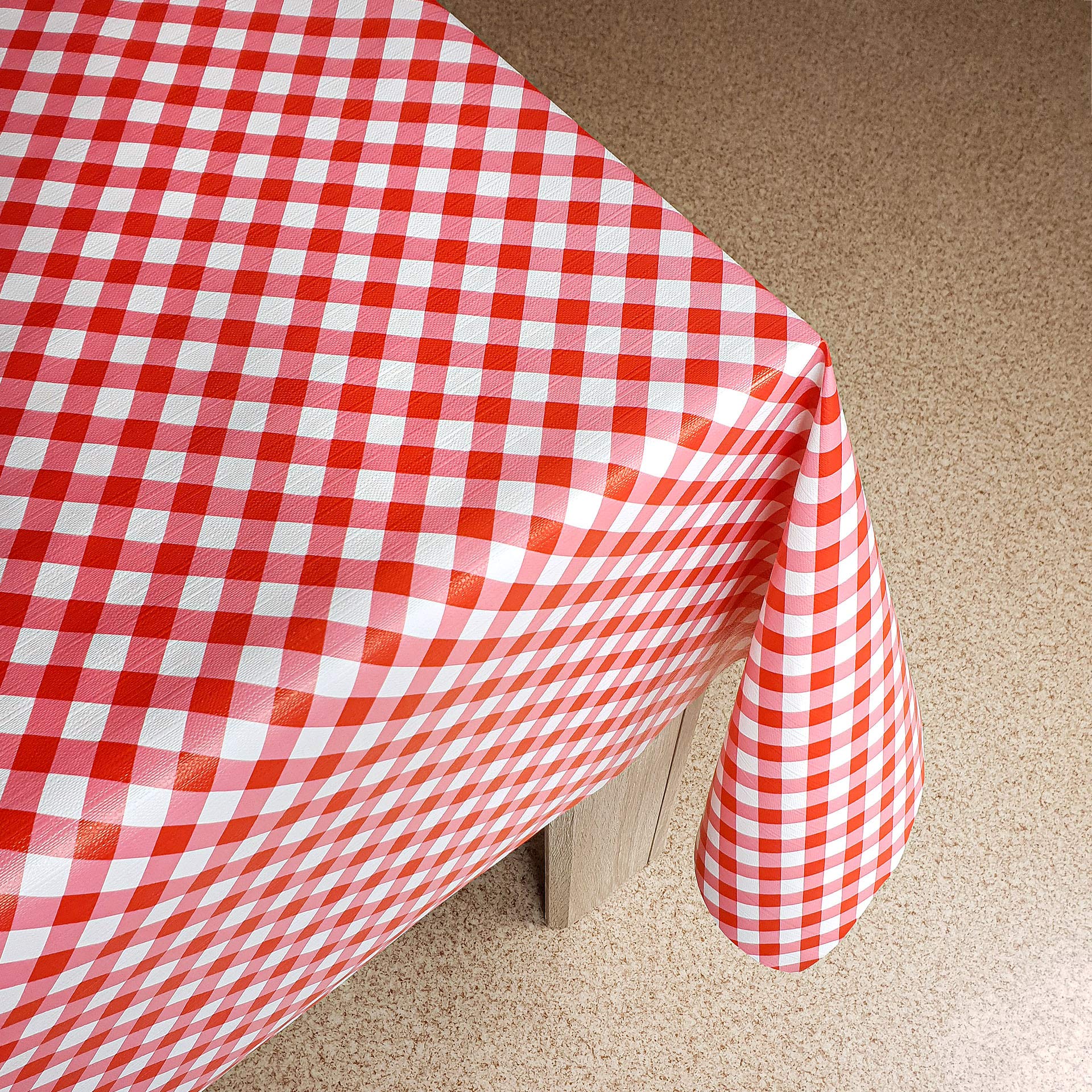 DecoMeister Tovaglia plastificata 140x1500 cm | Tovaglia antimacchia in PVC idrorepellente | Copritavolo impermeabile per esterno, giardino e cucina resistente alle intemperie | Quadretti Rossi
