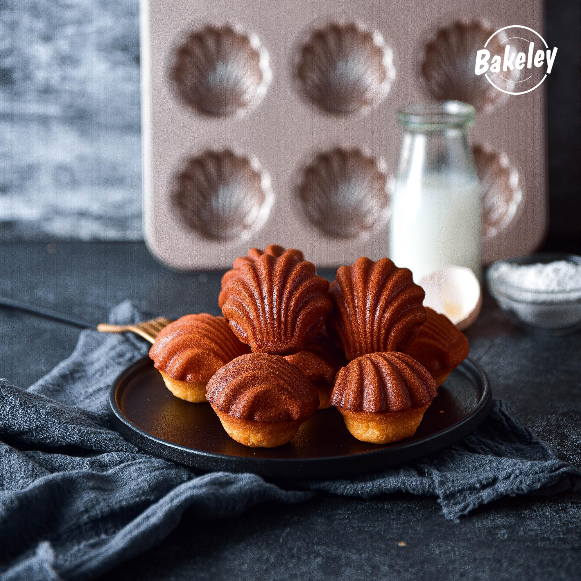 Madeleine Molde para tartas, 9 cavidades antiadherentes esféricas para hornear en horno (dorado champán)