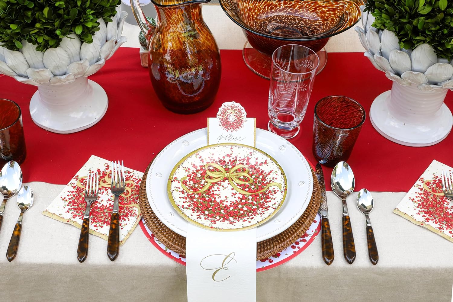 Caspari Pepperberry Paper Salad & Dessert Plates - 16 Count