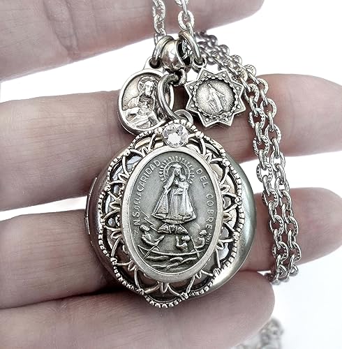 Vista 2 de Nuestra Señora de la Caridad del Cobre Locket Necklace, Virgen del Cobre, Blessed Mother Mary, Our Lady