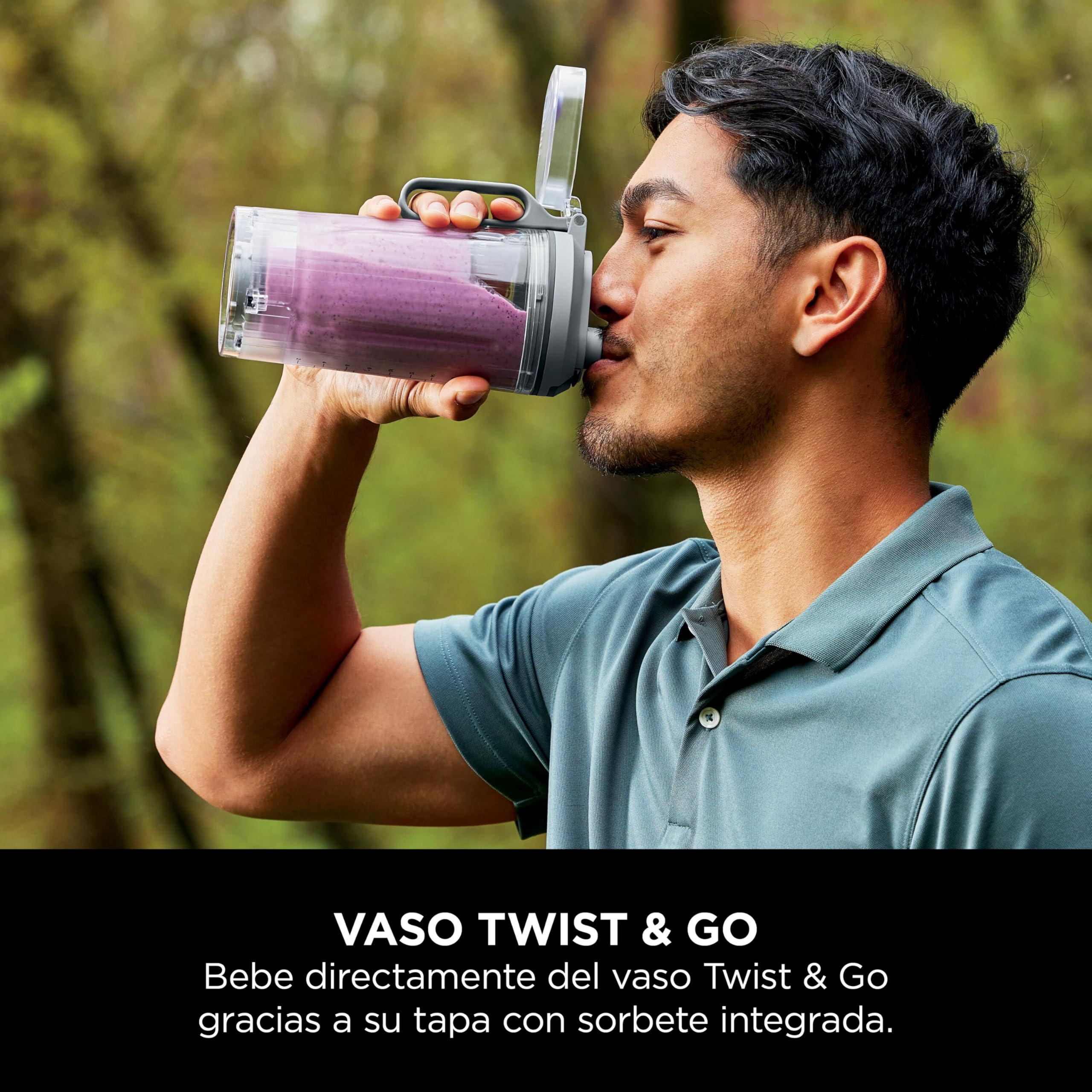 Ninja Blast Max Batidora portátil de 570 ml con batería recargable, vaso para mezclas y tapa antigoteo para hacer smoothies, batidos de proteínas, picar hielo y fruta congelada, plata, BC251EUSL